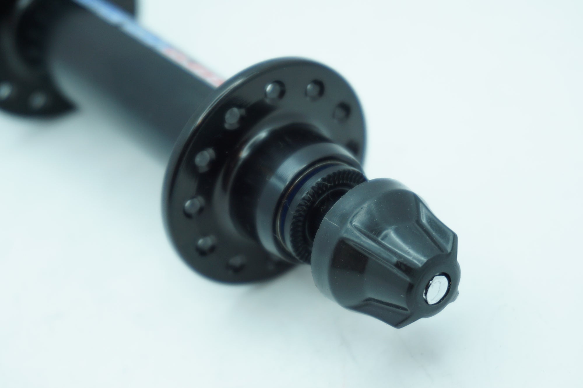 AMERICAN CLASSIC 「アメリカンクラシック」 フロントハブ / 有明