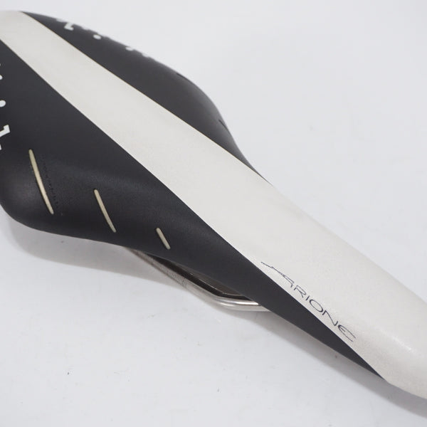 fizik フィジーク ARIONE 2個セット 中古品 FIZIK 「フィジーク」 ARIONE サドル / AKIBA店 ｜ バイチャリ公式