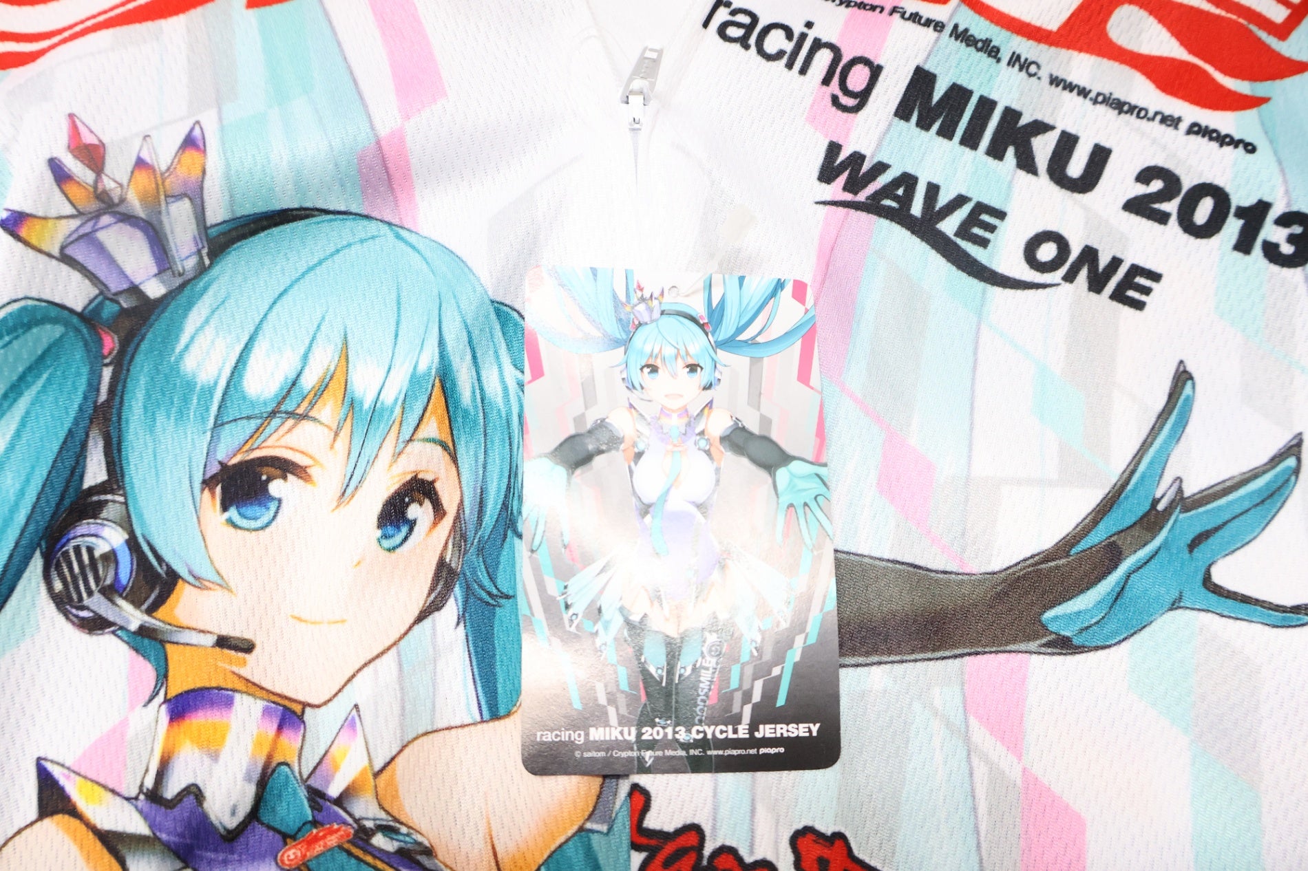 WAVE ONE 「ウエイブワン」 初音ミク Mサイズ サイクルジャージ / 高知