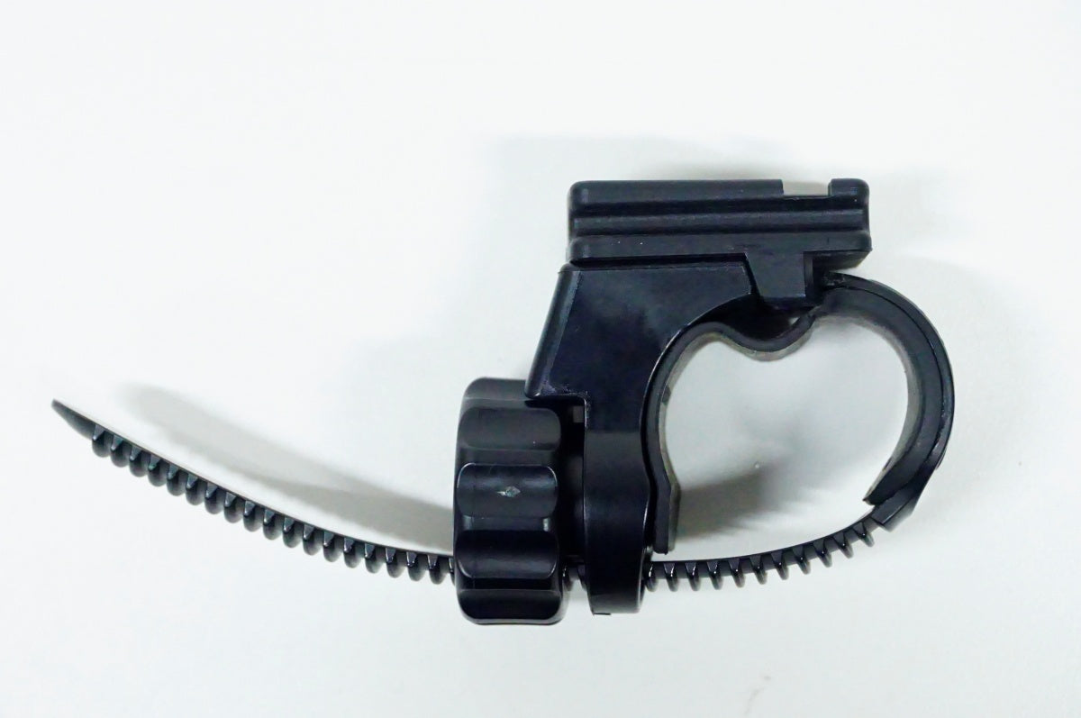 CATEYE 「キャットアイ」 AMPP2200 HL-EL2200RC フロントライト / 名古屋大須店