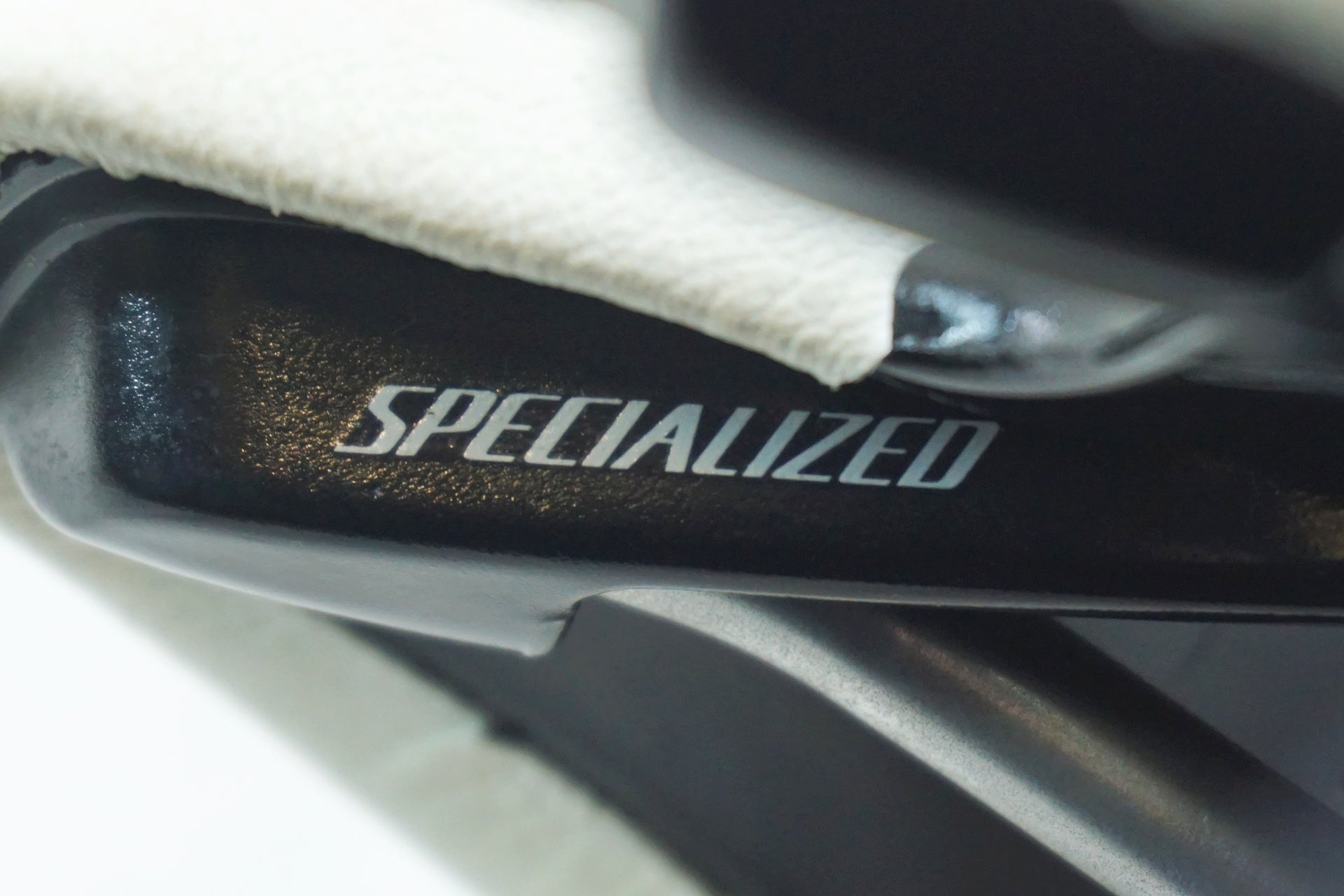 SPECIALIZED 「スペシャライズド」 ROMIN EVO COMP サドル / 有明ガーデン店