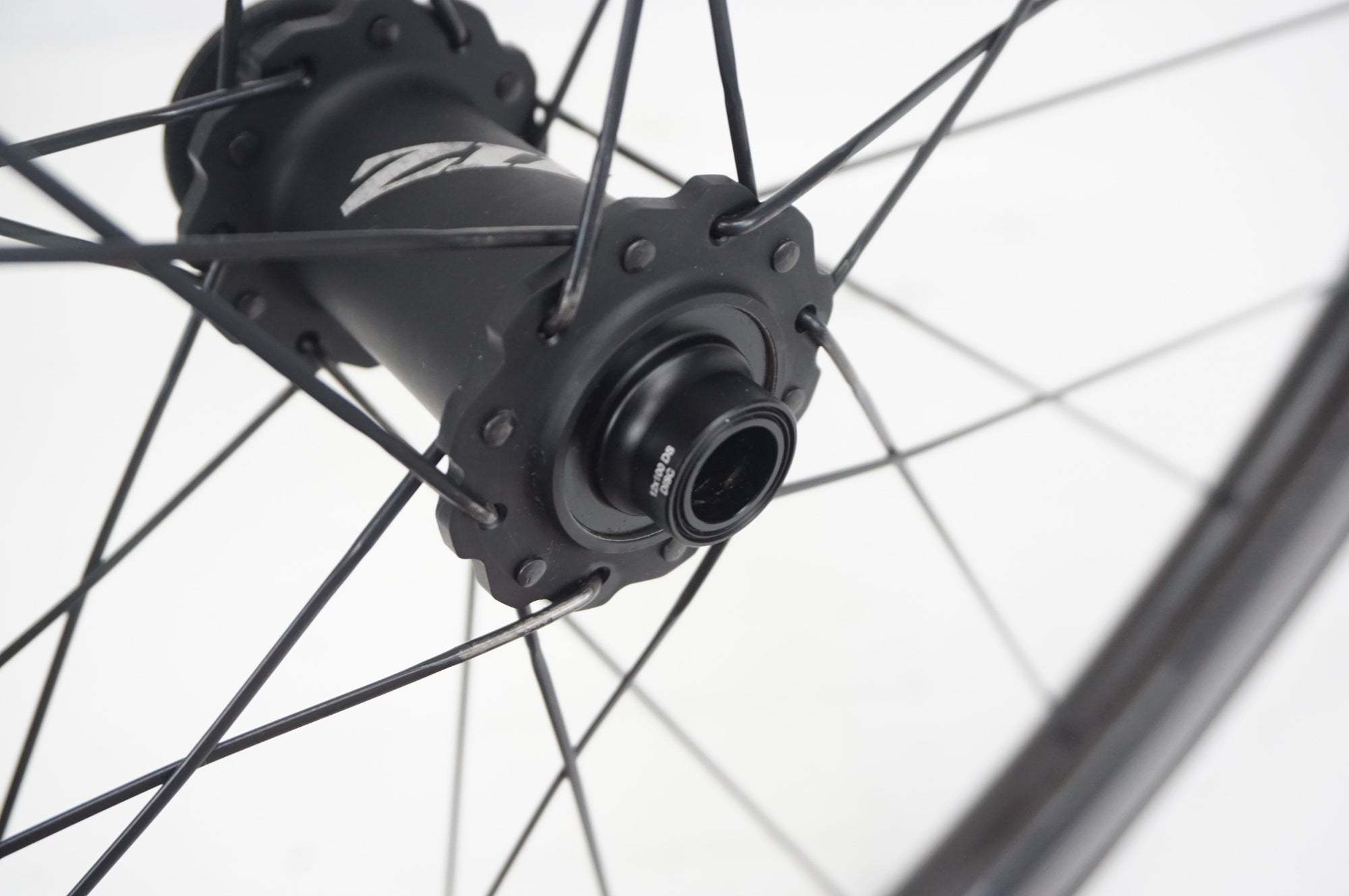 ZIPP 「ジップ」 303 NSW DISC シマノ11.12速 ホイールセット / 大宮店