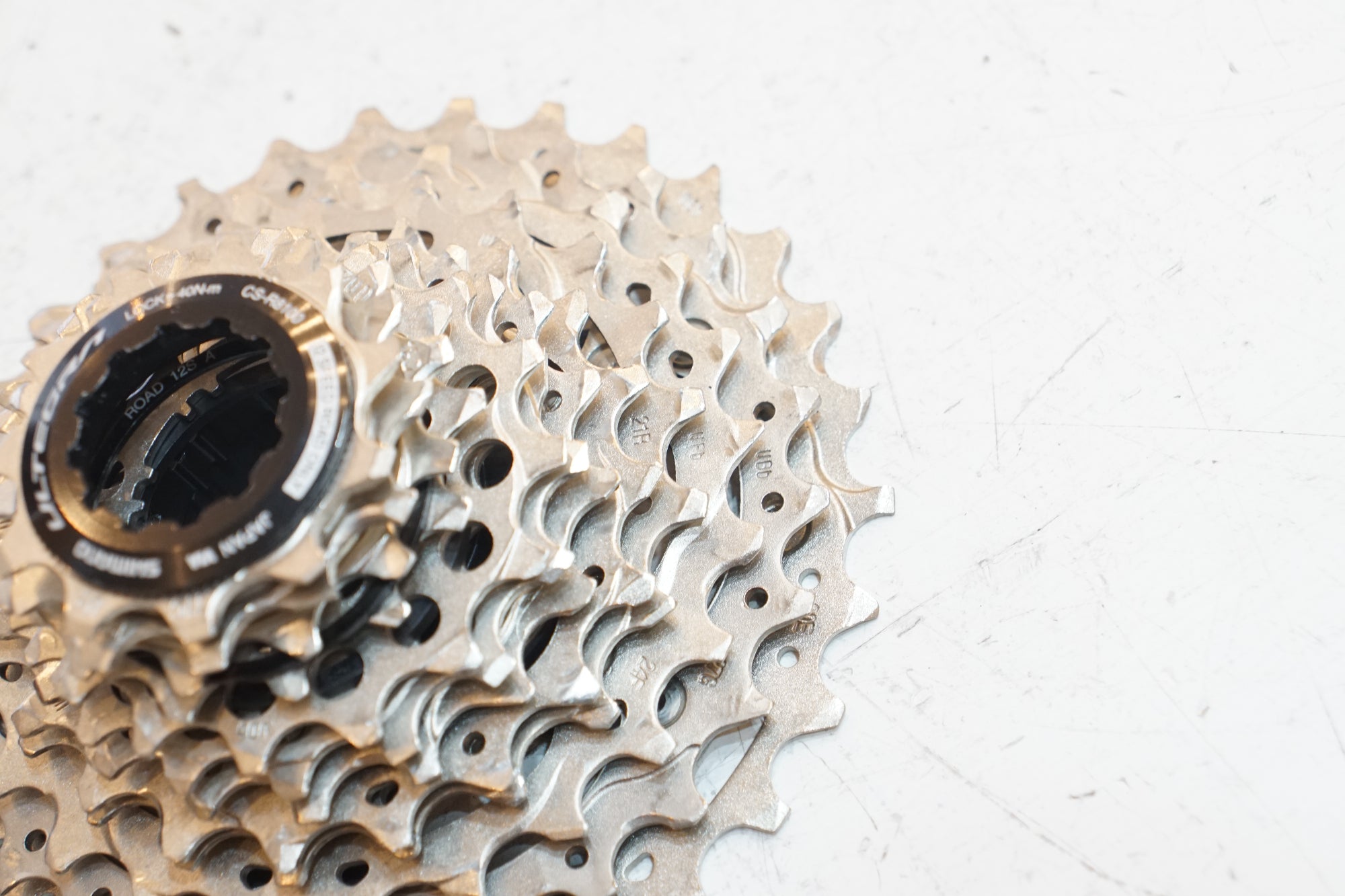 SHIMANO 「シマノ」 ULTEGRA CS-R8100 11-30T スプロケット / バイチャリ浦和ベース