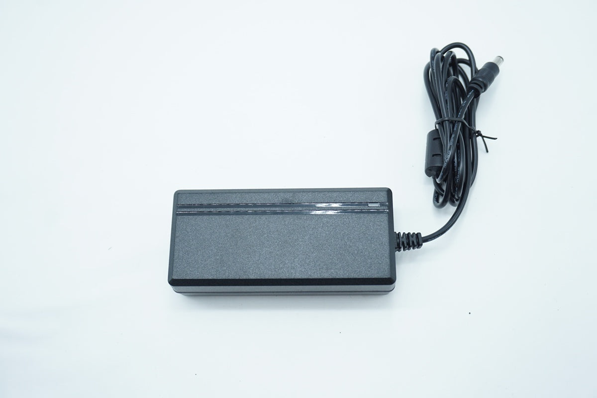 WAHOO「ワフー」 KICKIR AXIS スマートトレーナー/ 京都西院店