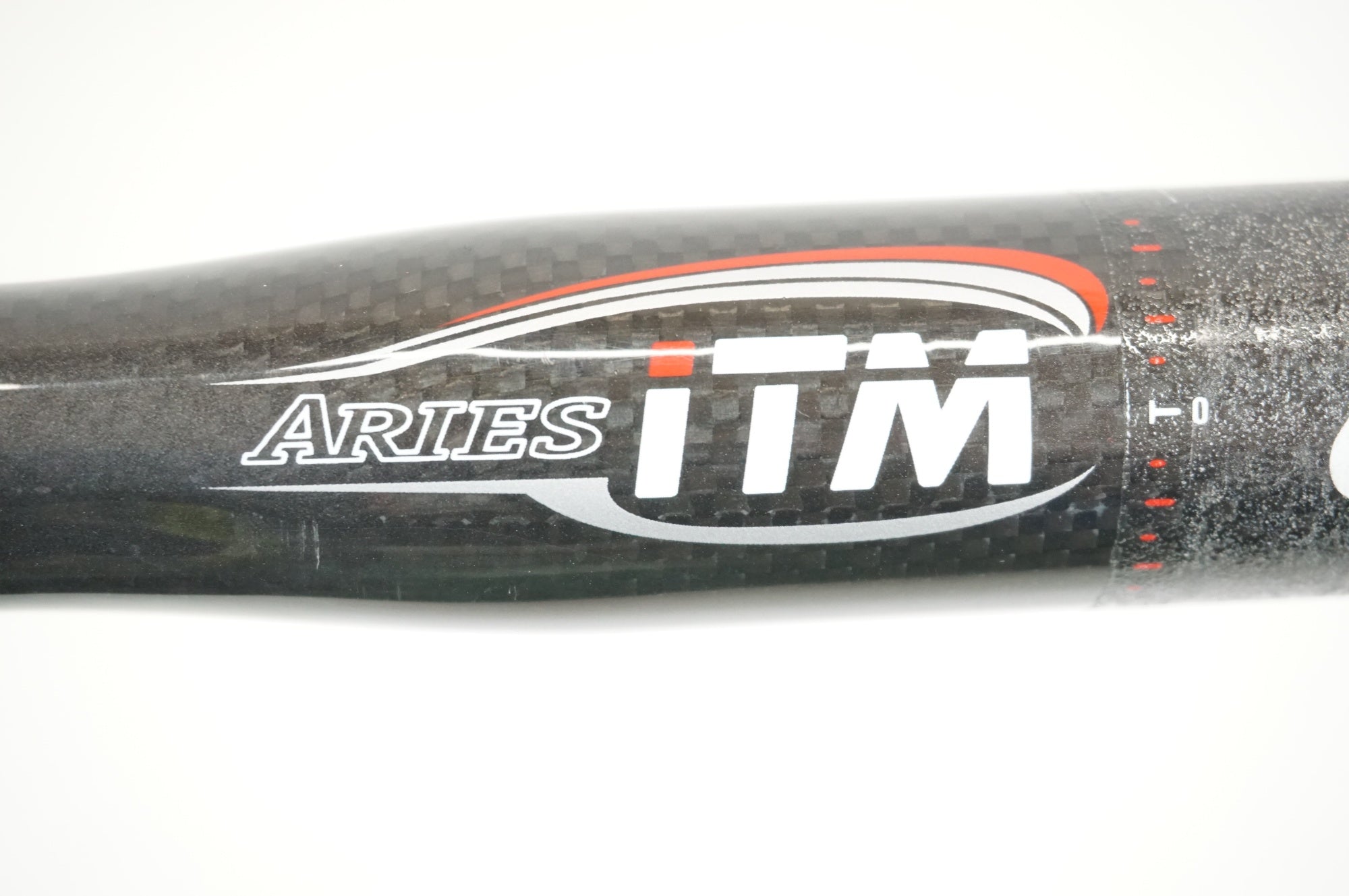 ITM 「アイティーエム」 ARIES φ31.8 420mm カーボンハンドル / 宇都宮