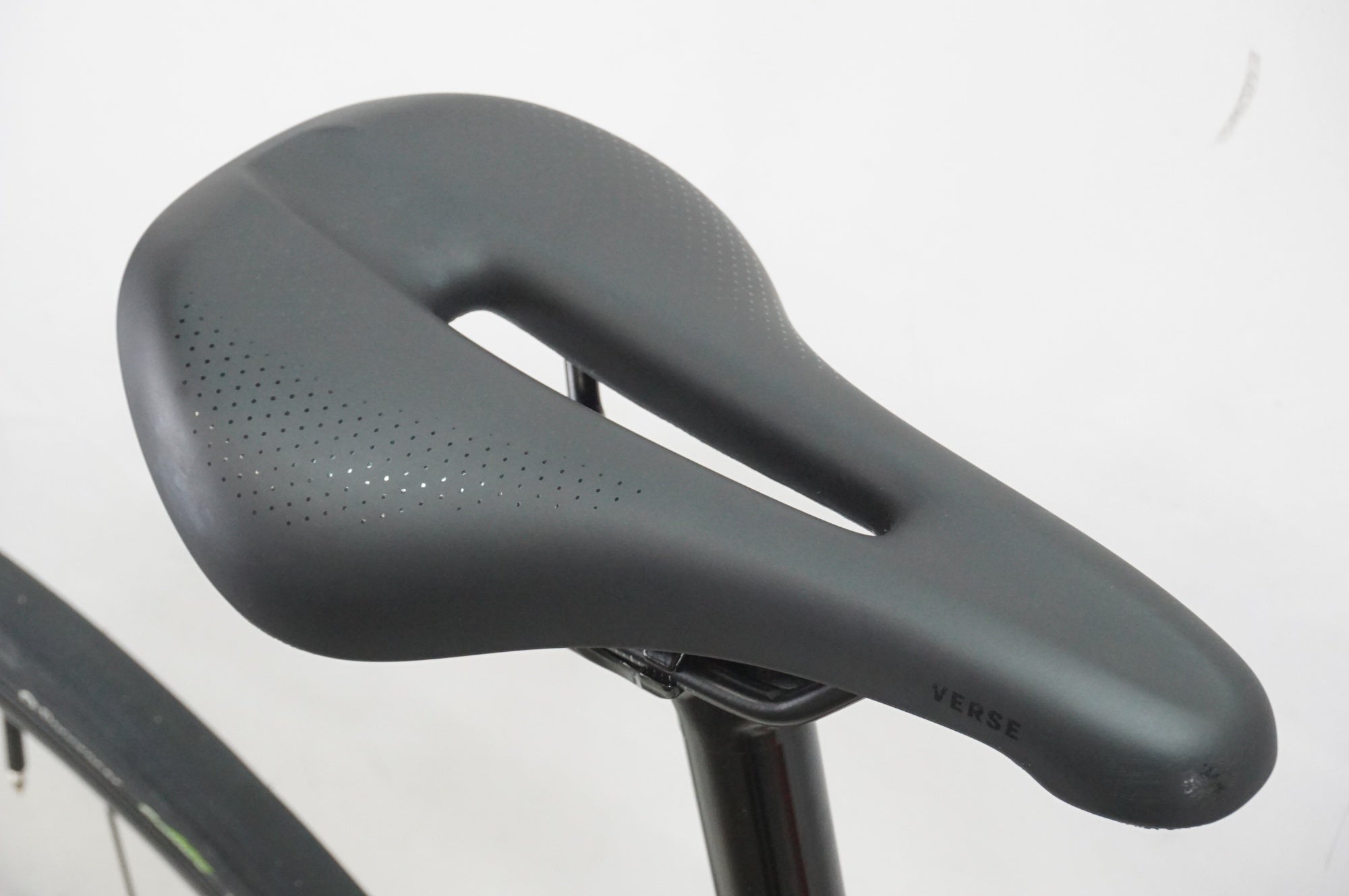 TREK 「トレック」 DOMANE AL2 DISC GEN4 2024年モデル カスタム ロードバイク / 大宮店