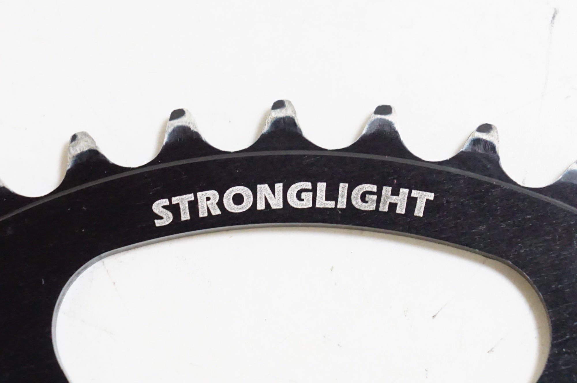 STRONGLIGHT 「ストロングライト」 44T チェーンリング / 熊谷本店