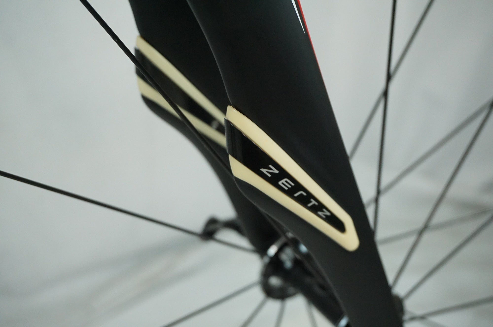 SPECIALIZED 「スペシャライズド」 ROUBAIX SL4 ELITE 2015年モデル