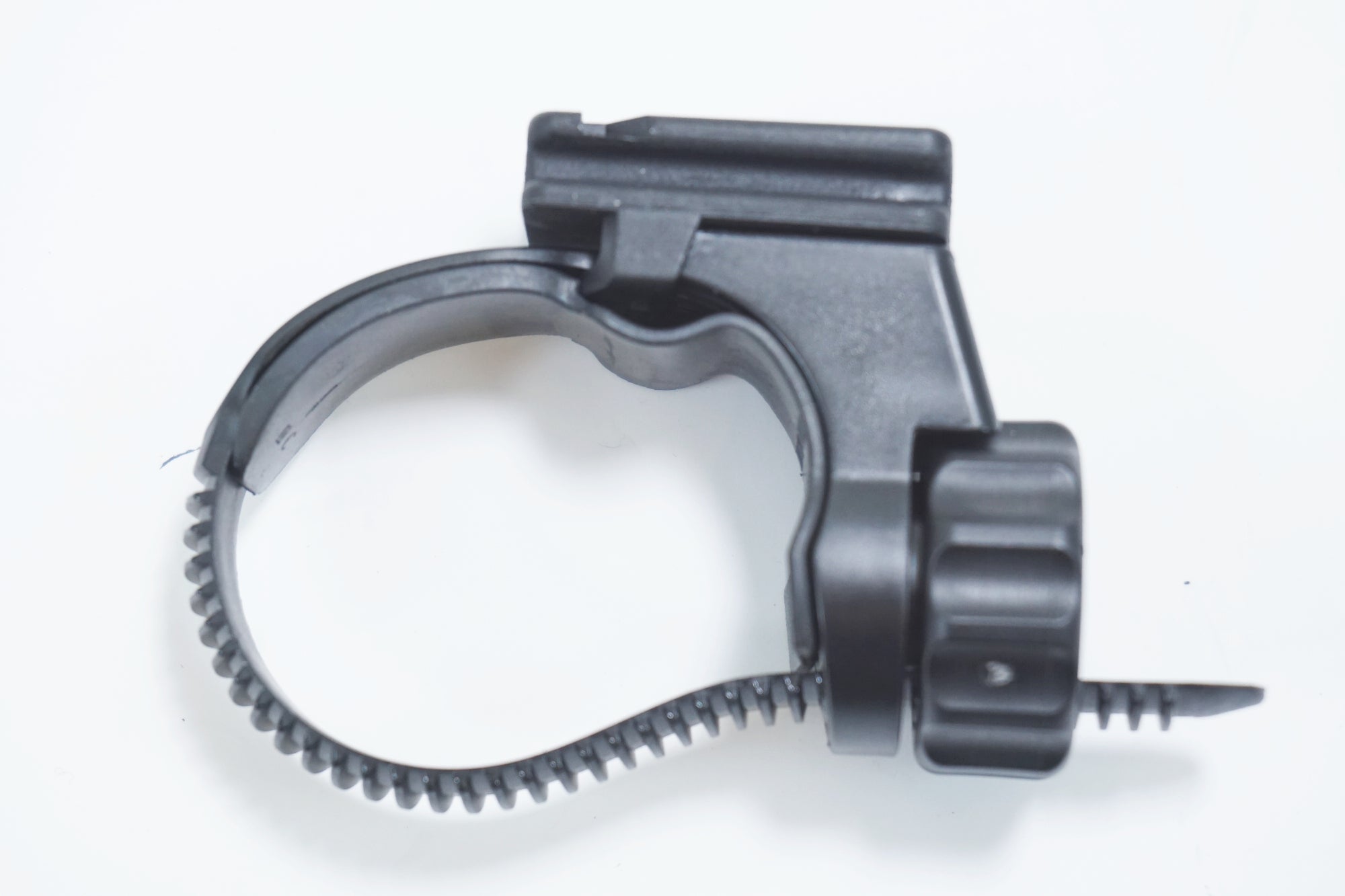 CATEYE 「キャットアイ」 AMPP300 フロントライト / 有明ガーデン店