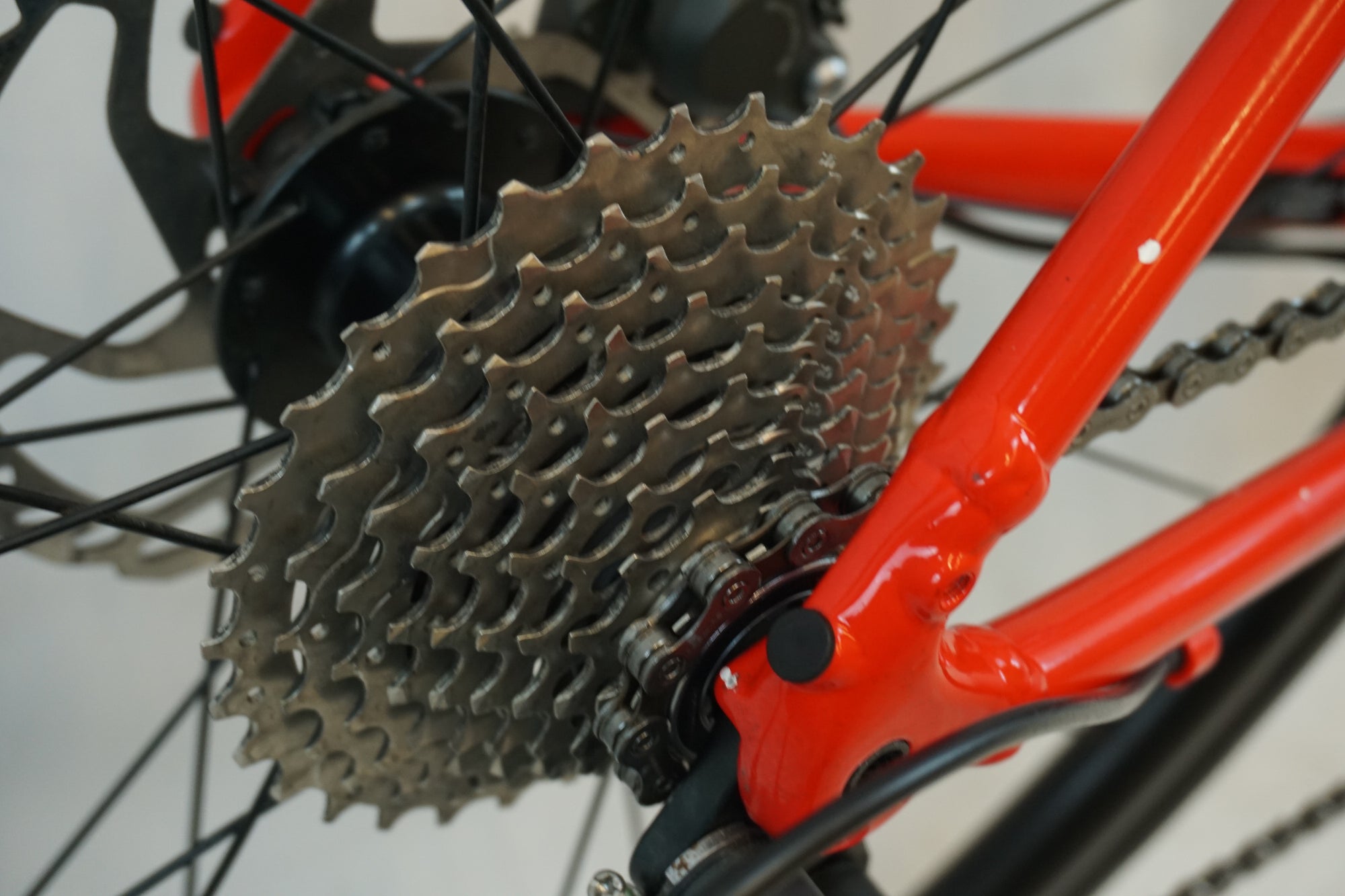TREK 「トレック」 DOMANE AL4 DISC 2022年モデル ロードバイク