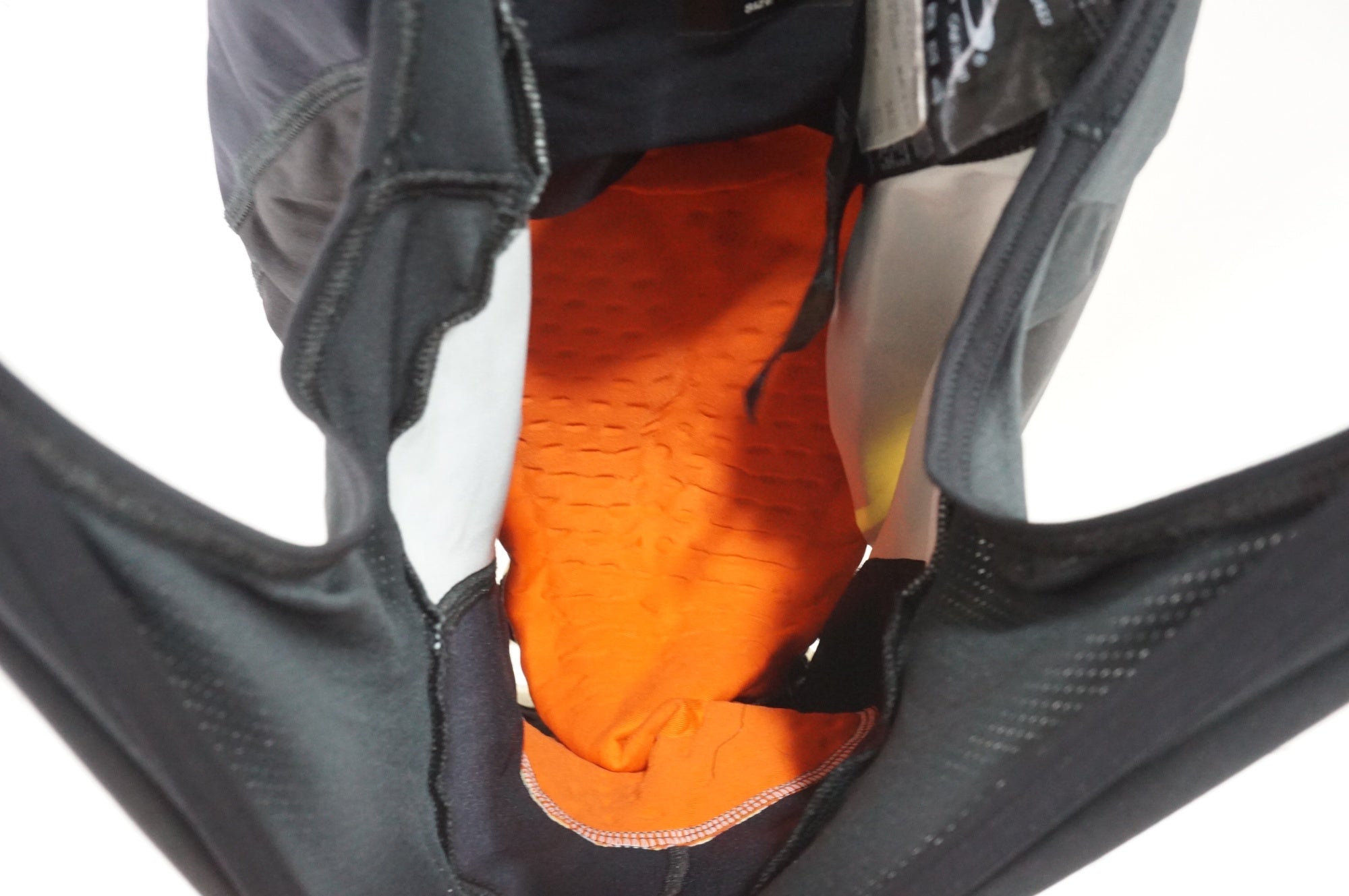 OAKLEY 「オークリー」 Mサイズ 半袖サイクルジャージ＆ビブショーツセット / 大宮店