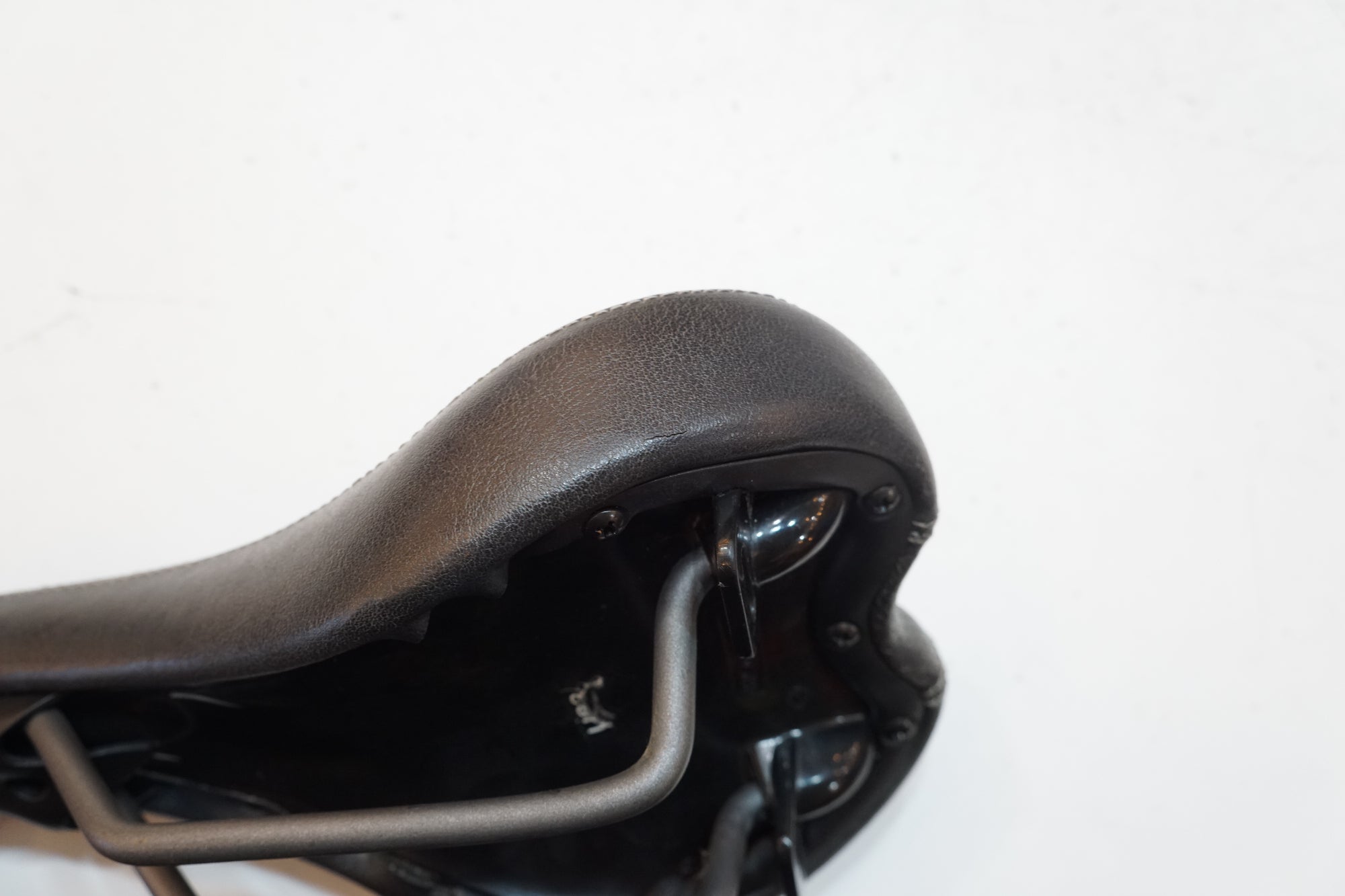 BROMPTON 「ブロンプトン」 純正サドル / バイチャリ浦和ベース