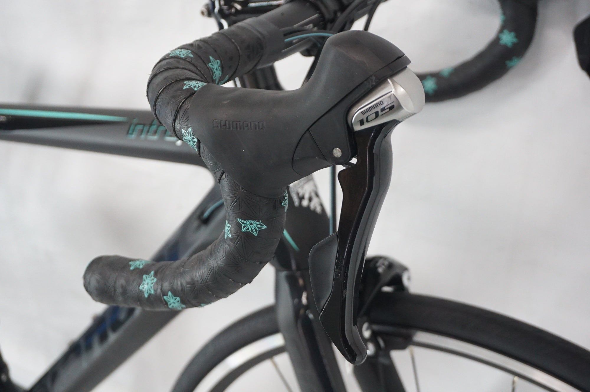 BIANCHI 「ビアンキ」 INTREPIDA 105 2017年モデル ロードバイク