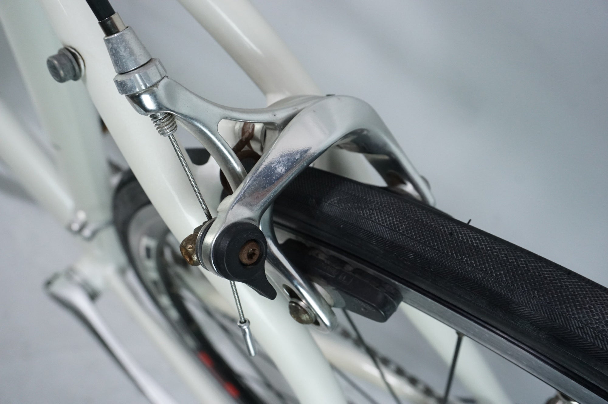 PINARELLO 「ピナレロ」 TREVISO 2011年モデル フラットバーロード / 中目黒店