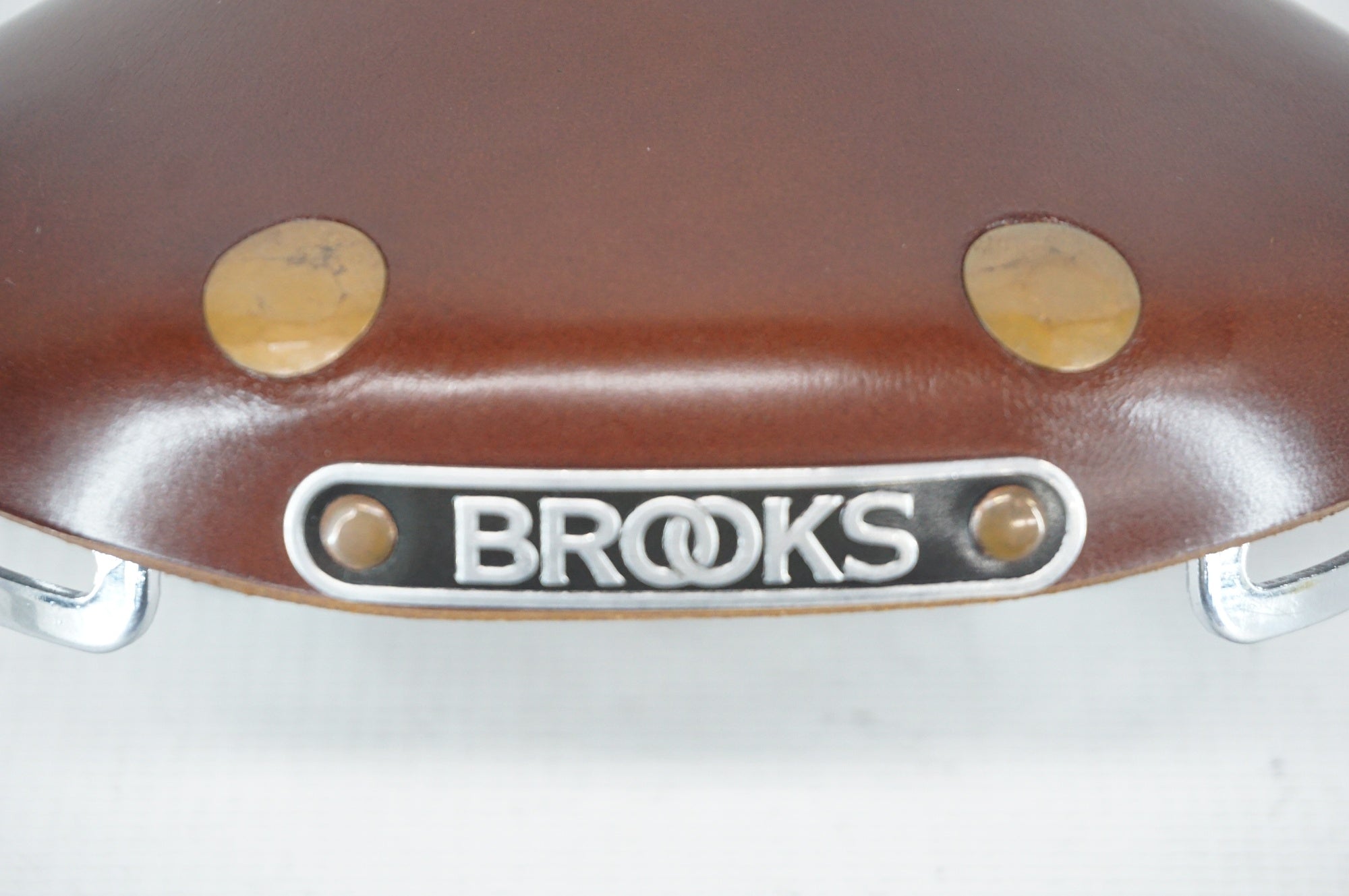 BROOKS 「ブルックス」 SWIFT サドル / 阪急塚口店