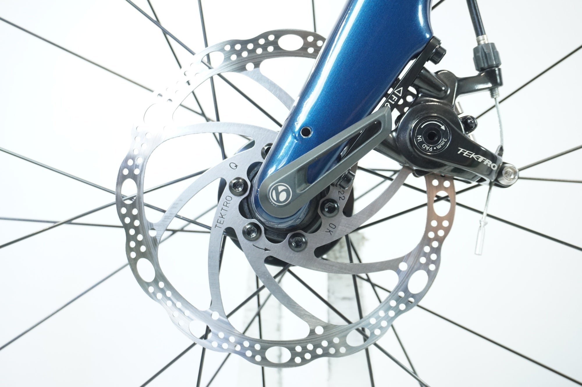 TREK 「トレック」 DOMANE AL 2 2021-2022年モデル ロードバイク 