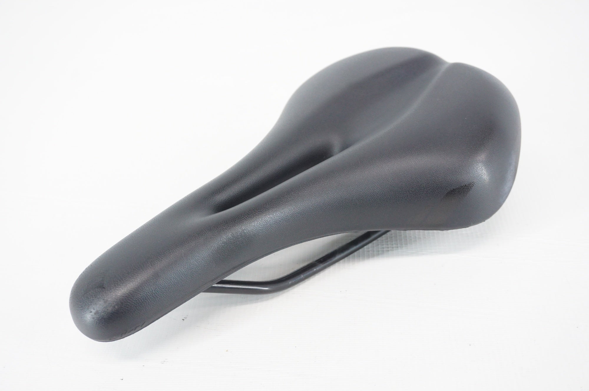 SPECIALIZED 「スペシャライズド」 サドル / 阪急塚口店