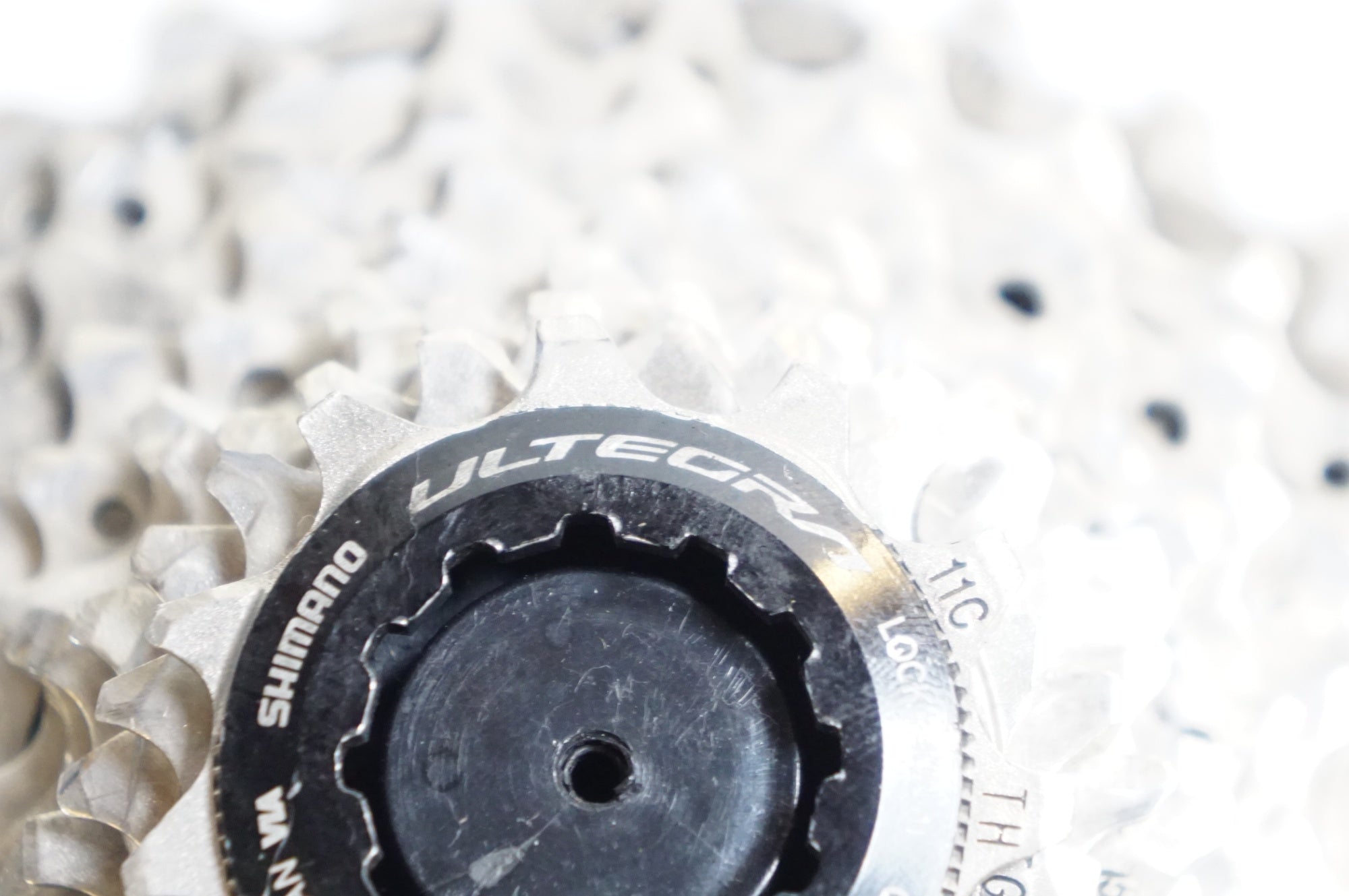 SHIMANO 「シマノ」 ULTEGRA CS-R8100 11-30T スプロケット / 熊谷本店