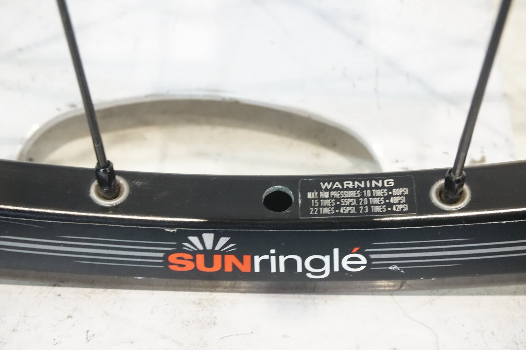 SUN RINGLE 「サンリングル」 BLACK FLAG EXPERT シマノ10速 ホイール