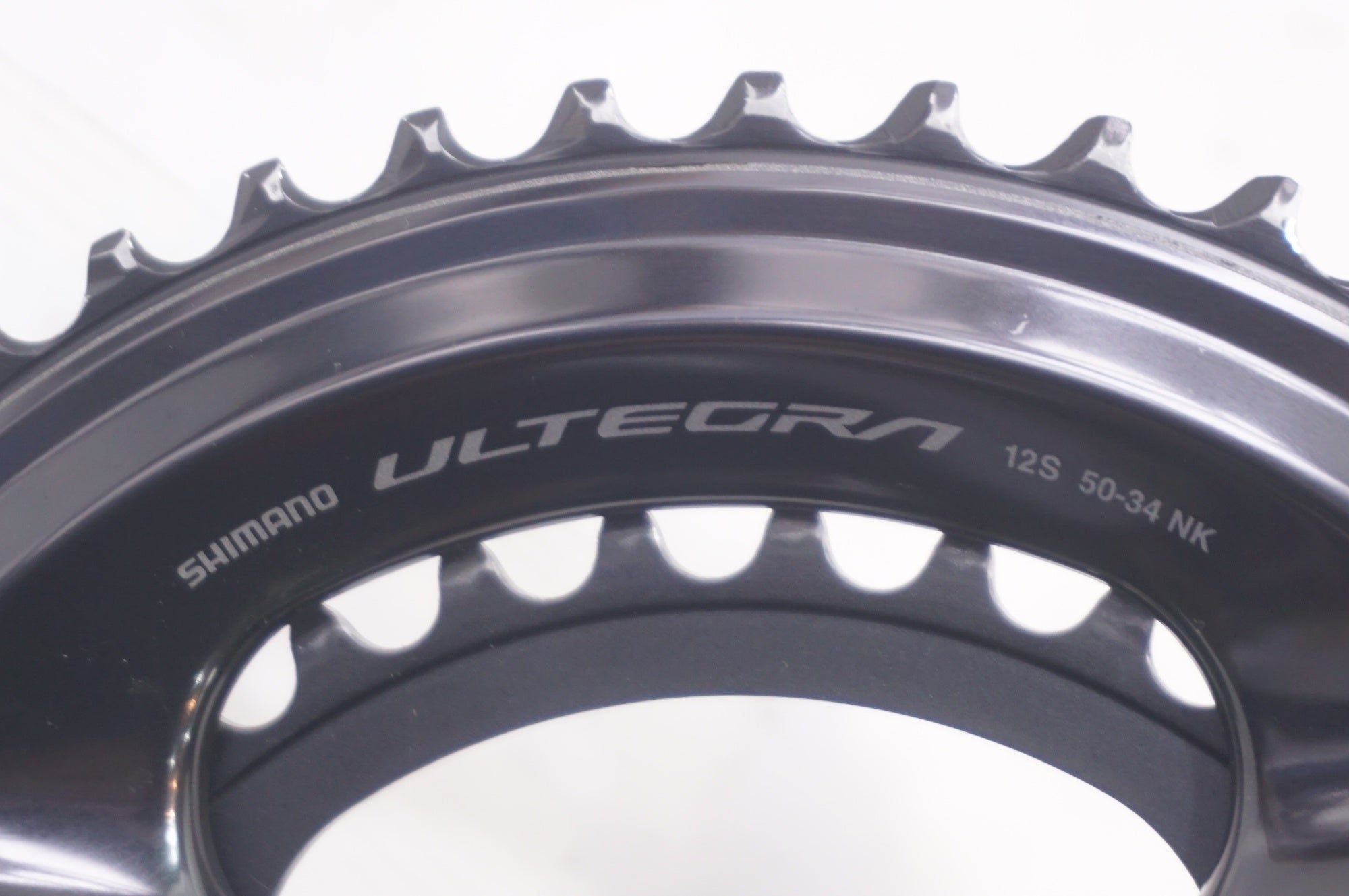 SHIMANO 「シマノ」 ULTEGRA FC-R8100-P 50-34T 165mm クランクセット