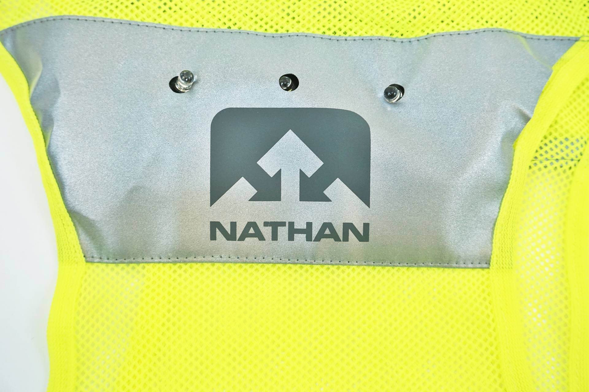 NATHAN 「ネイサン」 STREAK REFLECTIVE VEST SMサイズ 反射ベスト / 有明ガーデン店