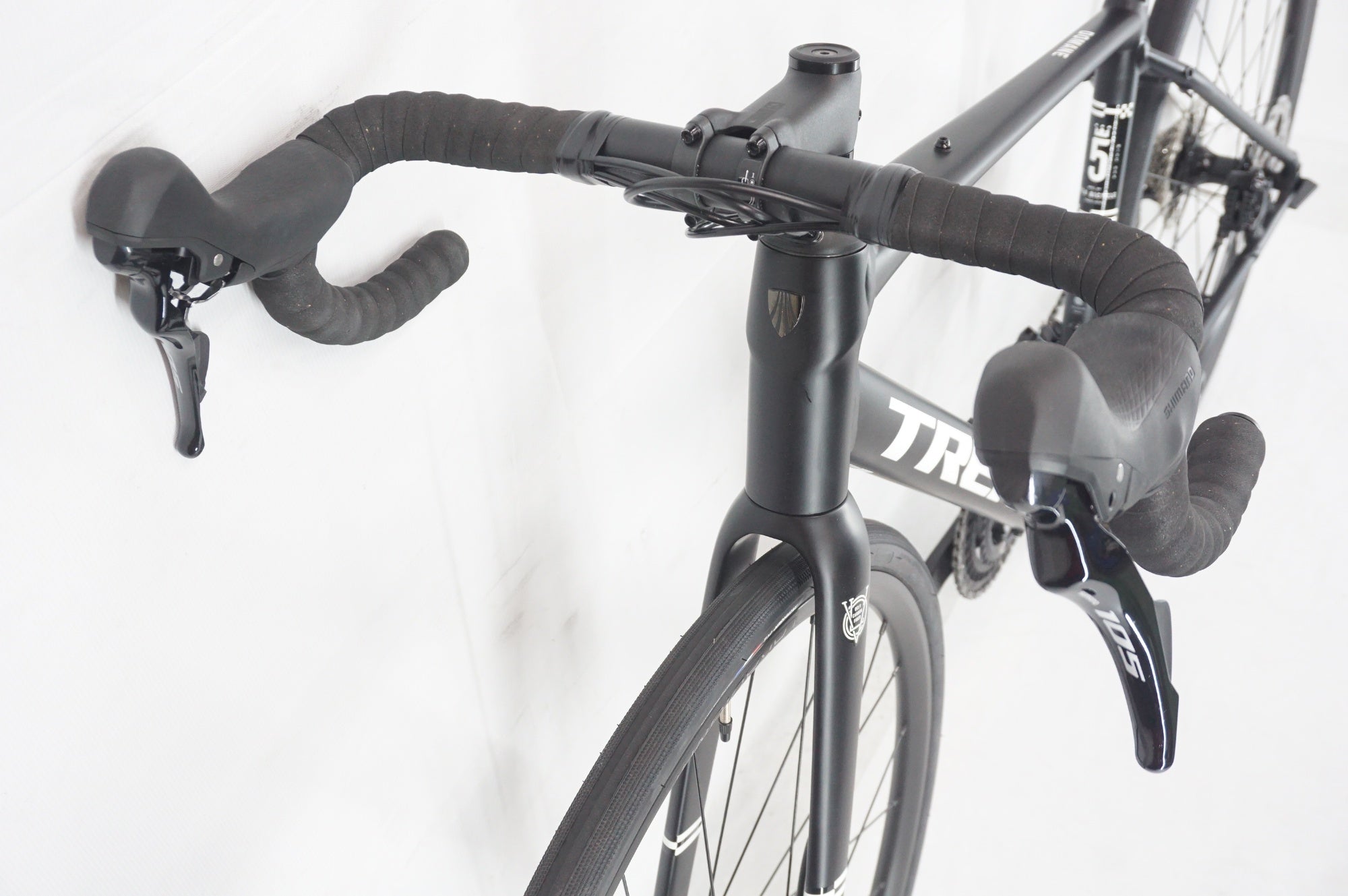 TREK 「トレック」 DOMANE AL5 2025-2026年モデル ロードバイク / 阪急塚口店