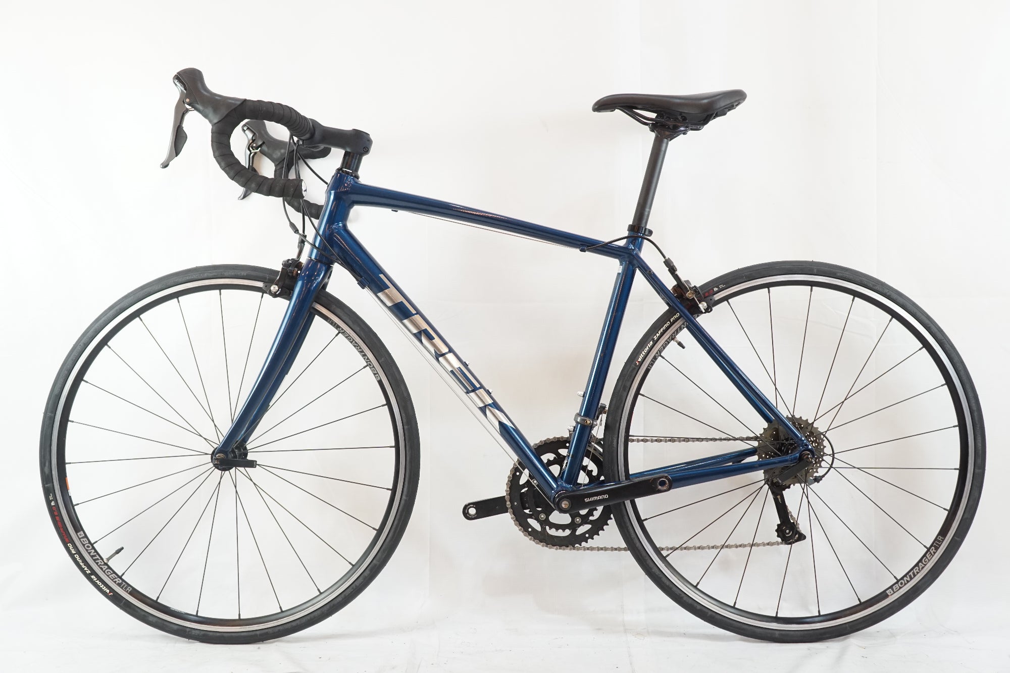 気軽にロードバイクを始めてみたい方にとって魅力的なリム