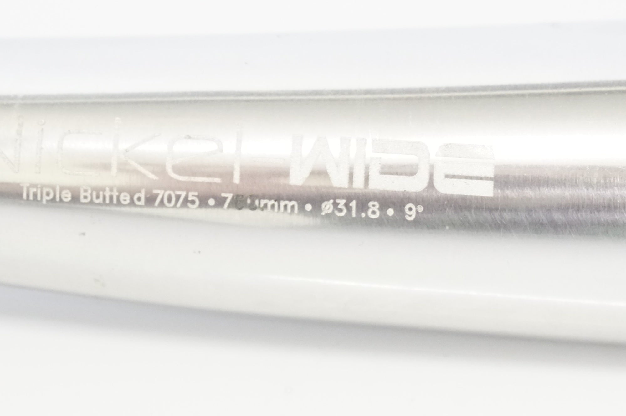 ELEMENT 「エレメント」 NICKEL WIDE φ31.8 620mm ライザーバー/ 浜松店