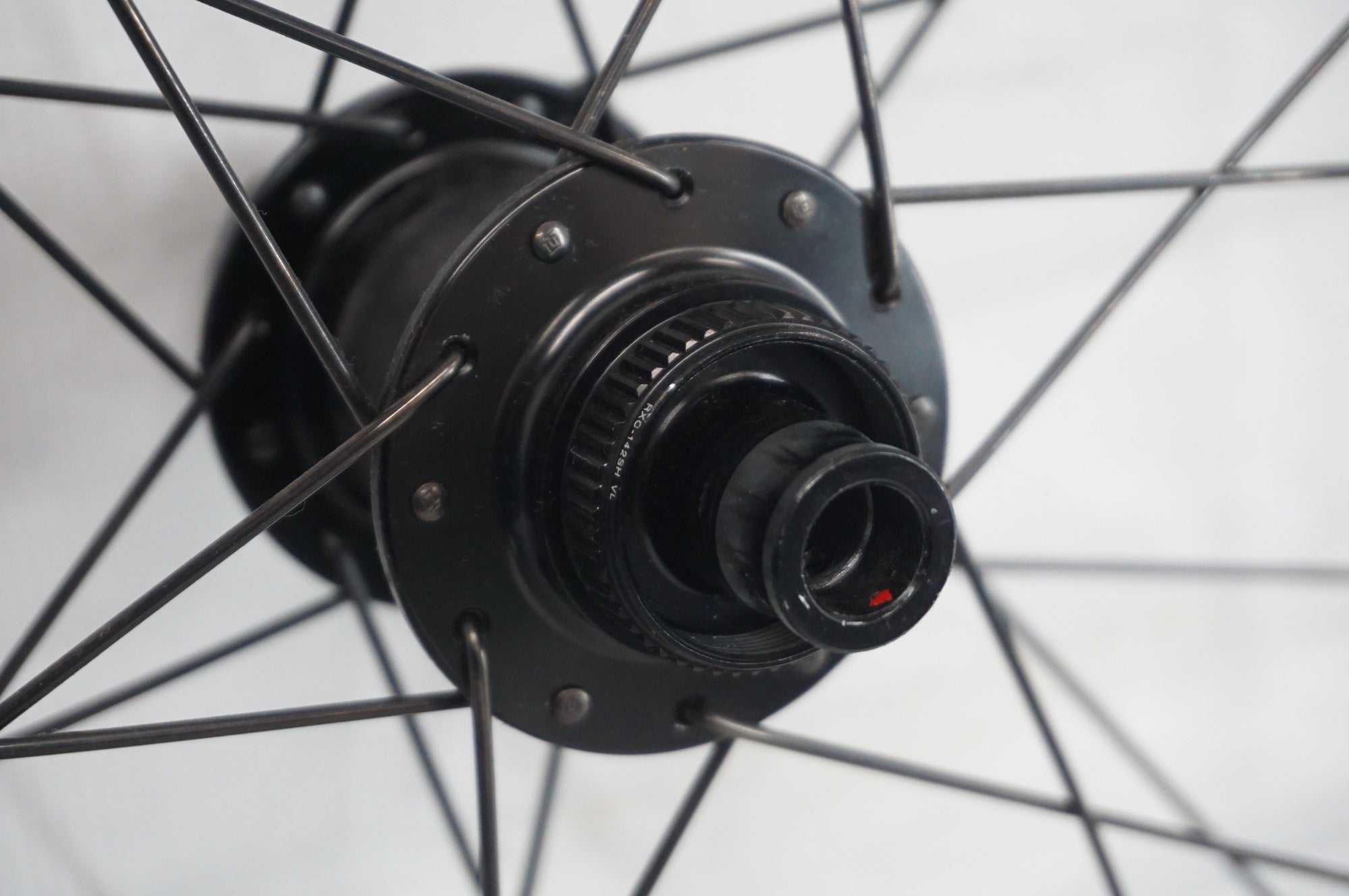 DT SWISS 「ディーティースイス」 R470 DB シマノ11速 ホイールセット