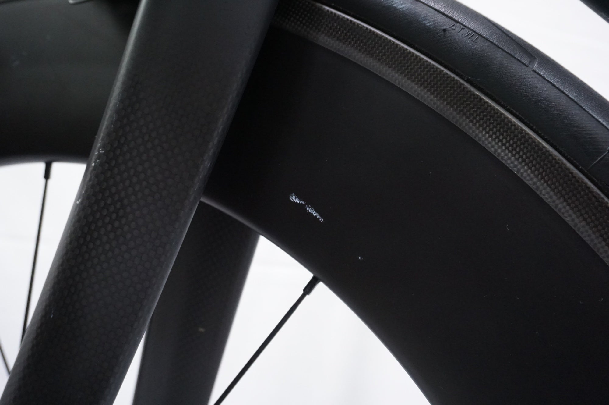 LEADER BIKE　「リーダー バイク」  725TR 2023年モデル カスタム ピストバイク / バイチャリ浦和ベース