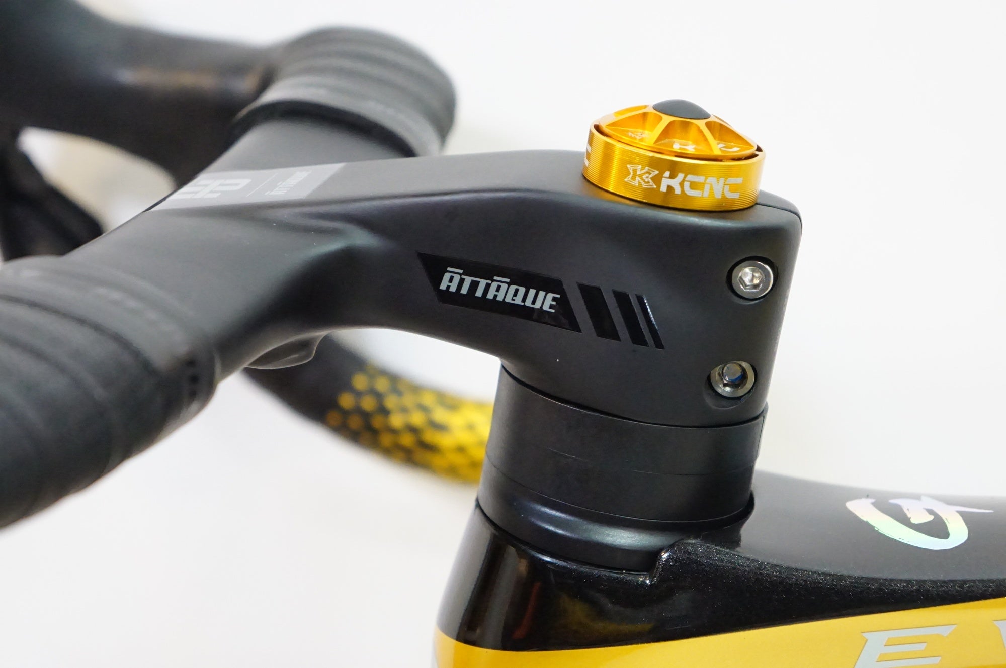 GUSTO 「グスト」 DURO EVO DB TEAM LIMITED 2023年モデル ロードバイク / 熊谷本店