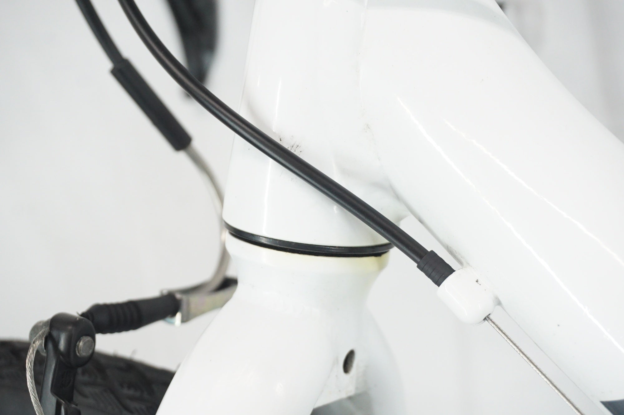 GIANT 「ジャイアント」 ESCAPE R DROP 2022年モデル ロードバイク / 阪急塚口店