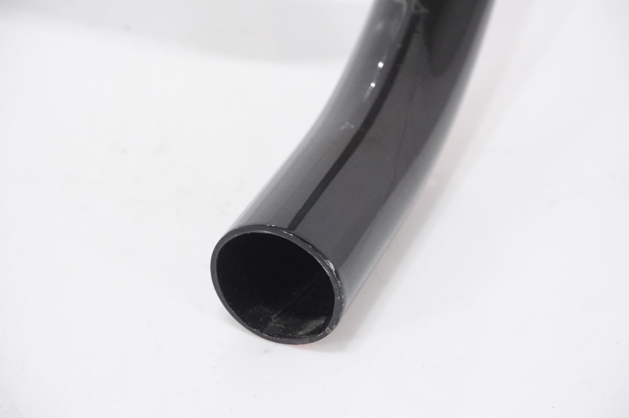 3T 「スリーティー」 ERGONOVA TEAM φ31.8 420mm カーボンハンドル / AKIBA店