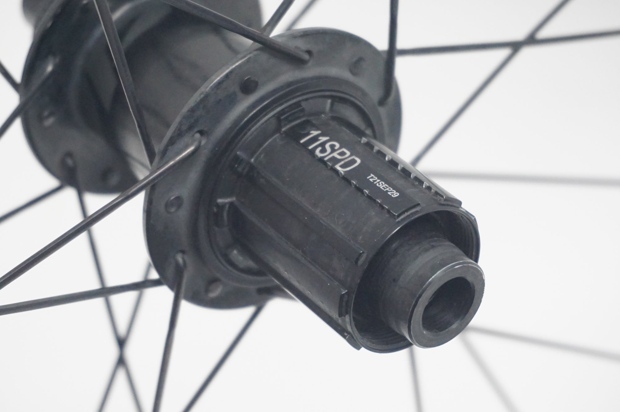 ZIPP 「ジップ」 303S DISC シマノ11速 ホイールセット / 福岡店