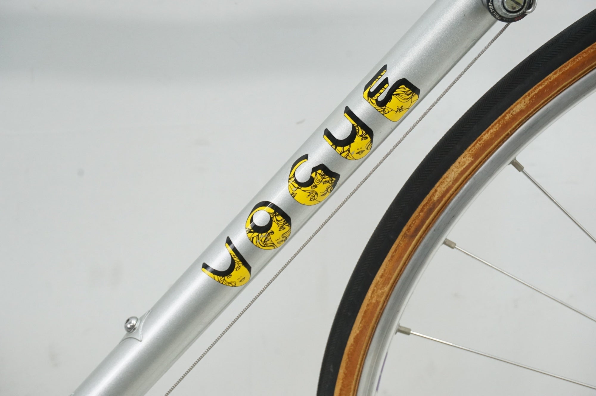 VOGUE　ヴォーグ　クロモリロードフレーム/旧105 コンポ付き VOGUE 「ヴォーグ」 年式不明 ロードバイク / 大宮店 ｜ バイチャリ