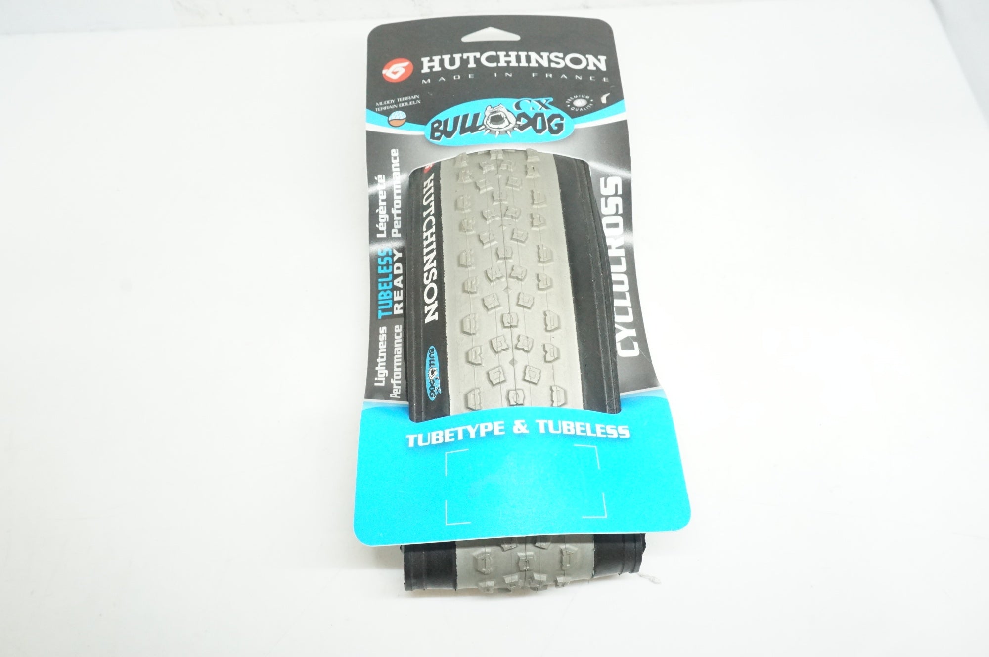 HUTCHINSON 「ハッチンソン」 BULLDOG CX 700×34C タイヤ / 大宮店