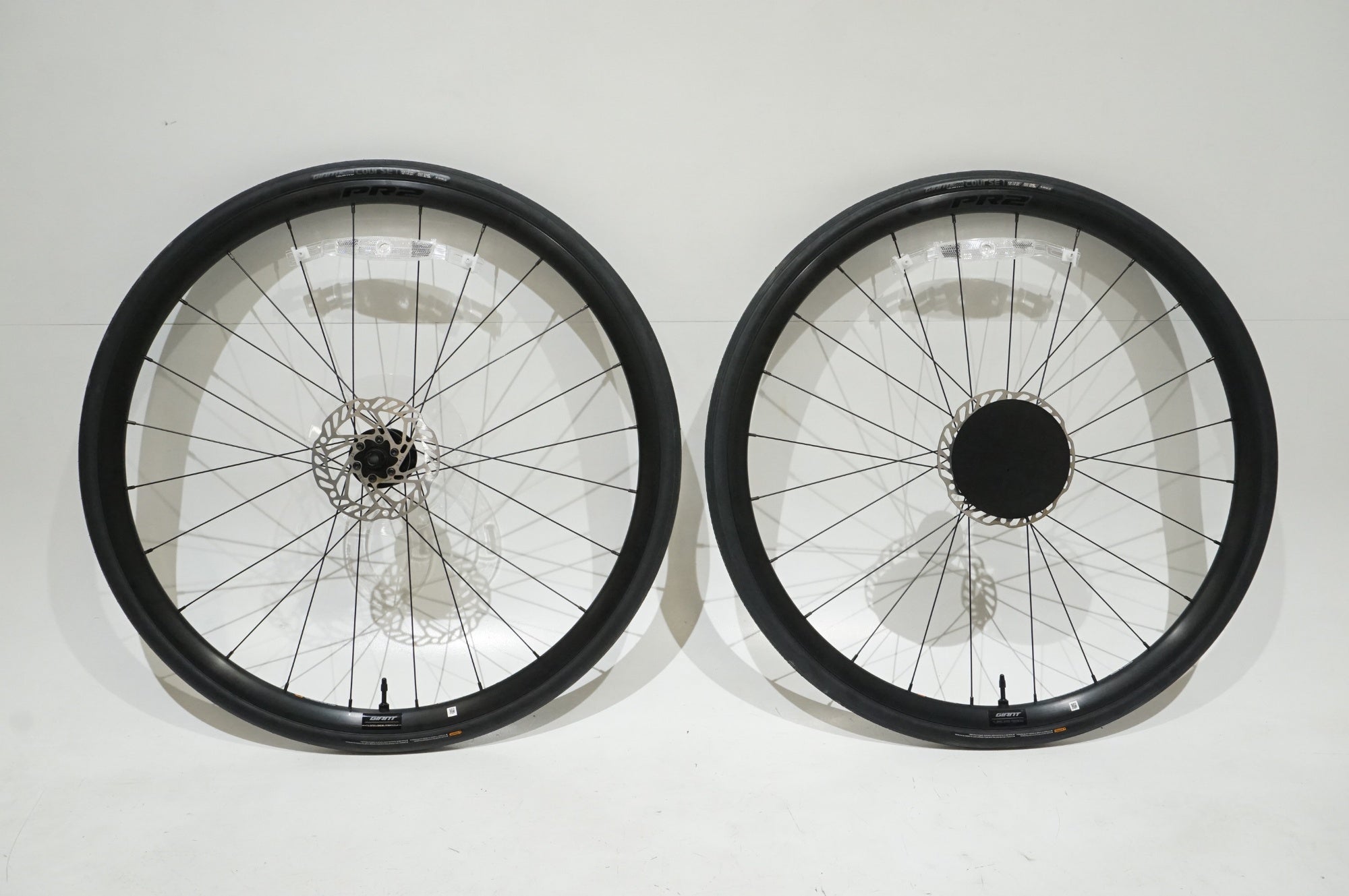 GIANT ジャイアント　ホイールセット　美品　SR2 GIANT 「ジャイアント」 SLR2 42 DISC ホイールセット / 熊谷本店
