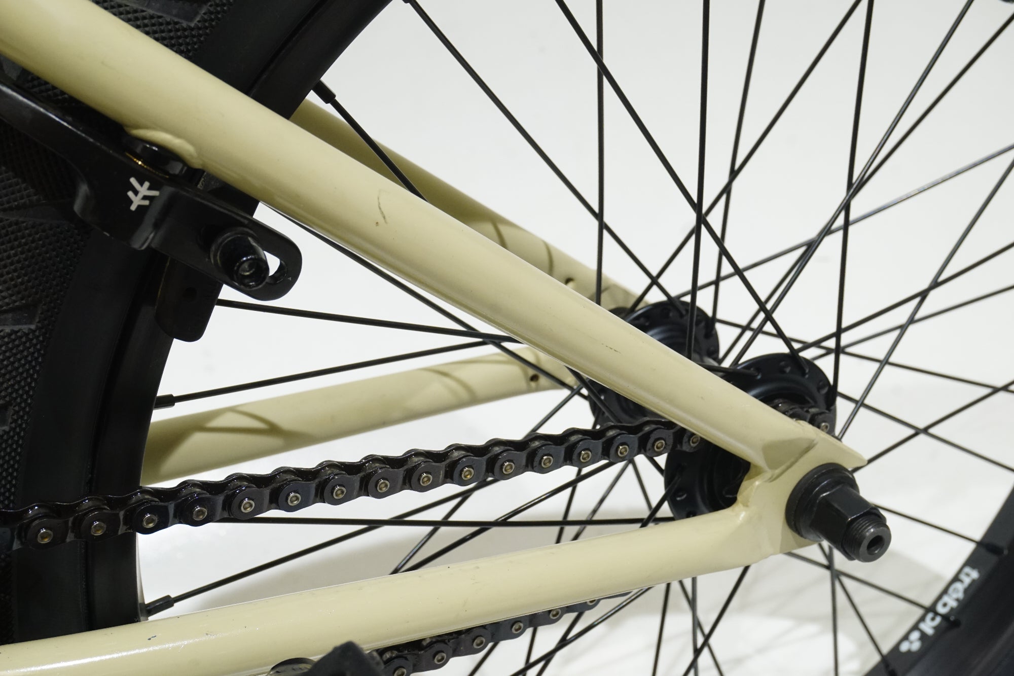 FLYBIKES 「フライバイクス」 NEUTRON 2017年モデル BMX / 浜松店