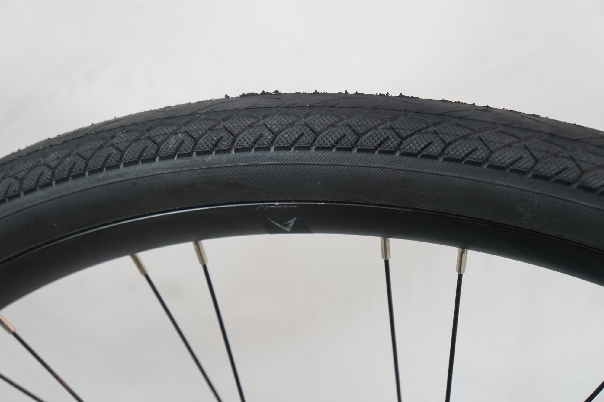 BIANCHI 「ビアンキ」 C SPORT2 DISC 2025年モデル クロスバイク / バイチャリ浦和ベース