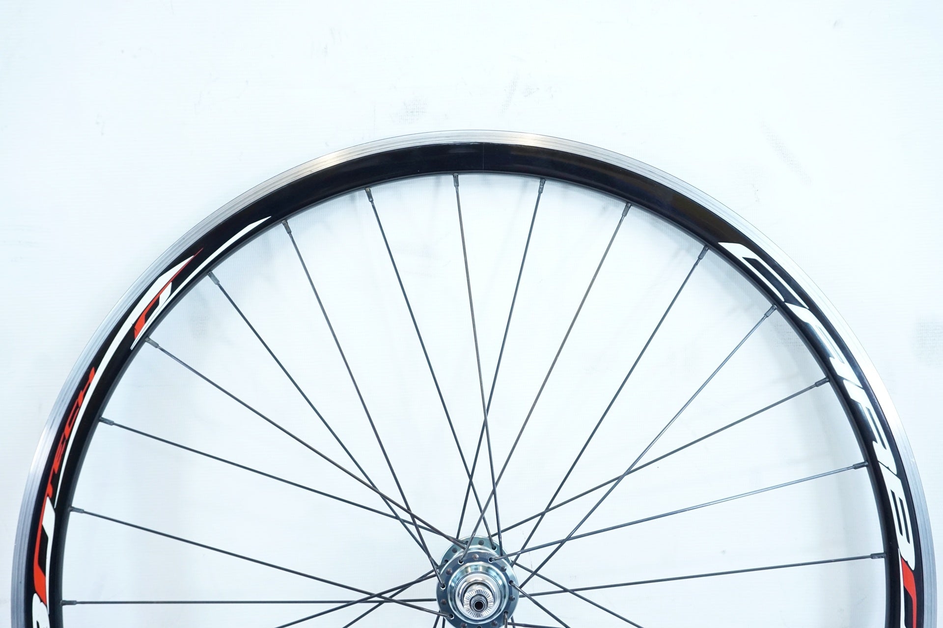 CARBOTECH 「カーボテック」 シマノ10速 ホイールセット / バイチャリ世田谷店