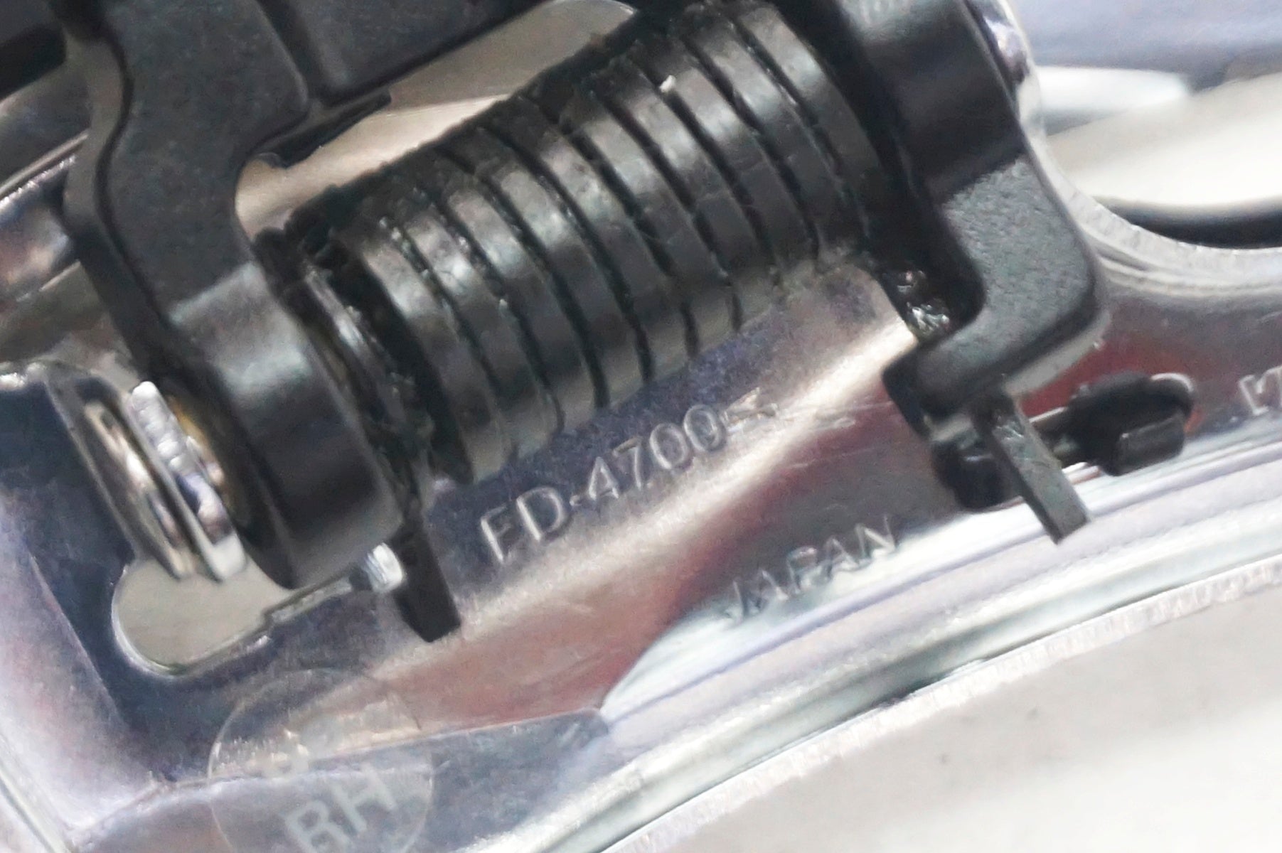 SHIMANO 「シマノ」 TIAGRA FD-4700 フロントディレイラー / 大阪門真店