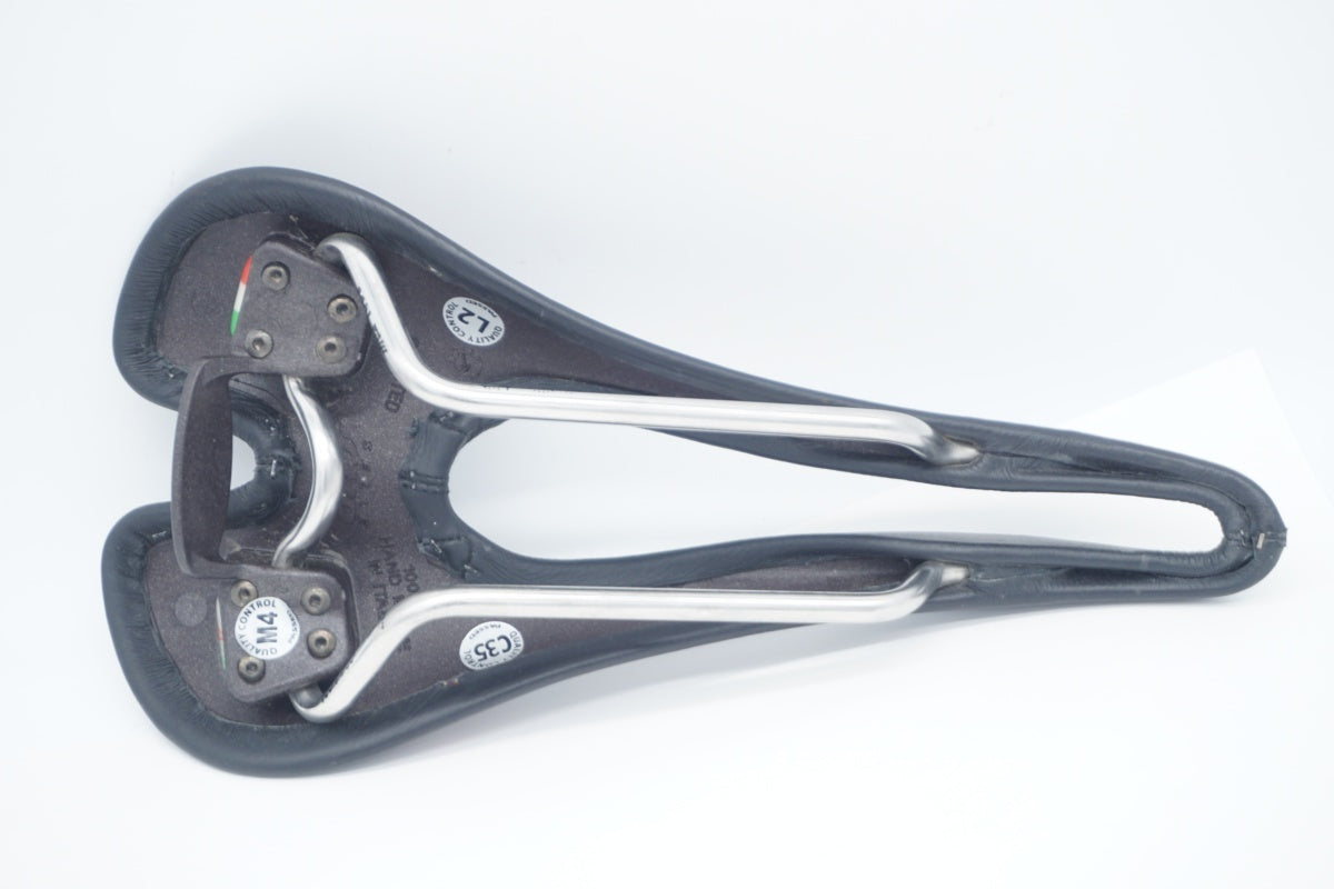 SELLE SMP 「セラエスエムピー」 FORMA サドル / 滋賀大津店