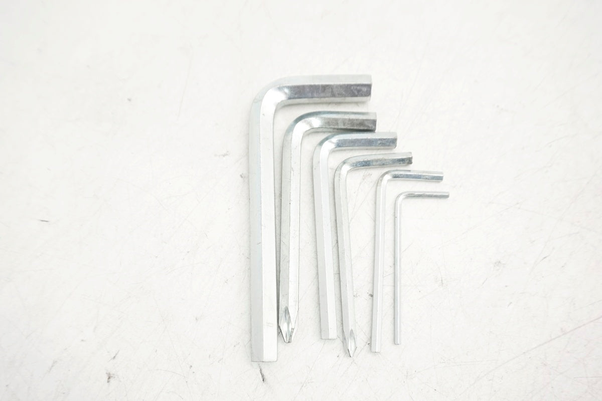 BONE 「ボーン」 BIKE PORTABLE TOOL KIT ツールセット / 大阪門真店