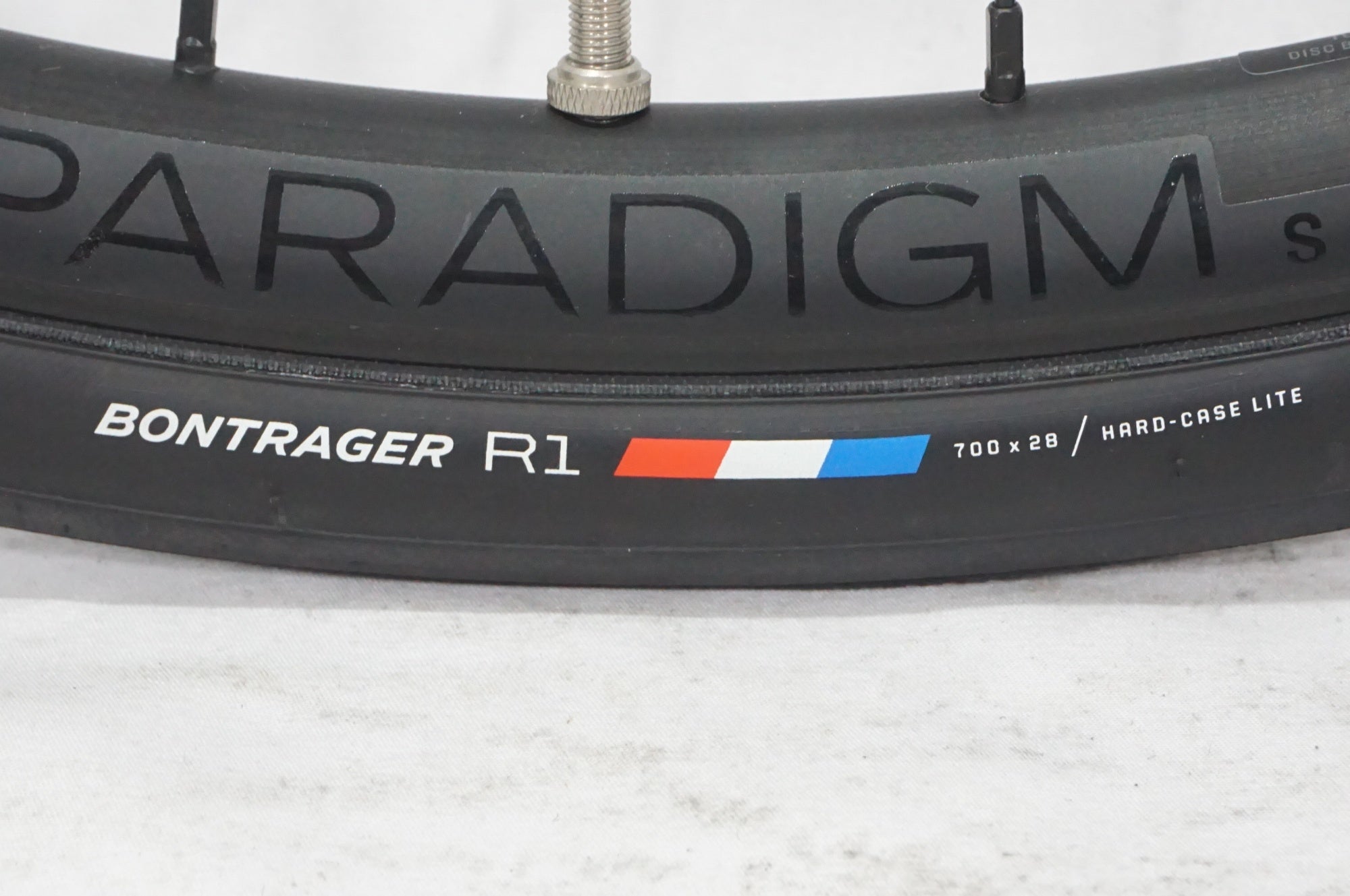 BONTRAGER 「ボントレガー」 PARADIGM SL DISC シマノ11速 ホイールセット  / AKIBA店