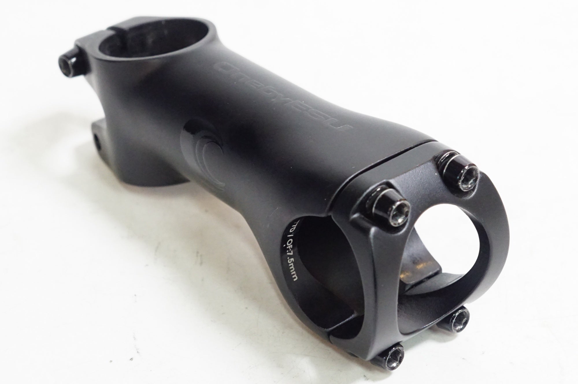 ONEBYESU 「ワンバイエス」 スージー φ31.8 80mm ステム / 熊谷本店