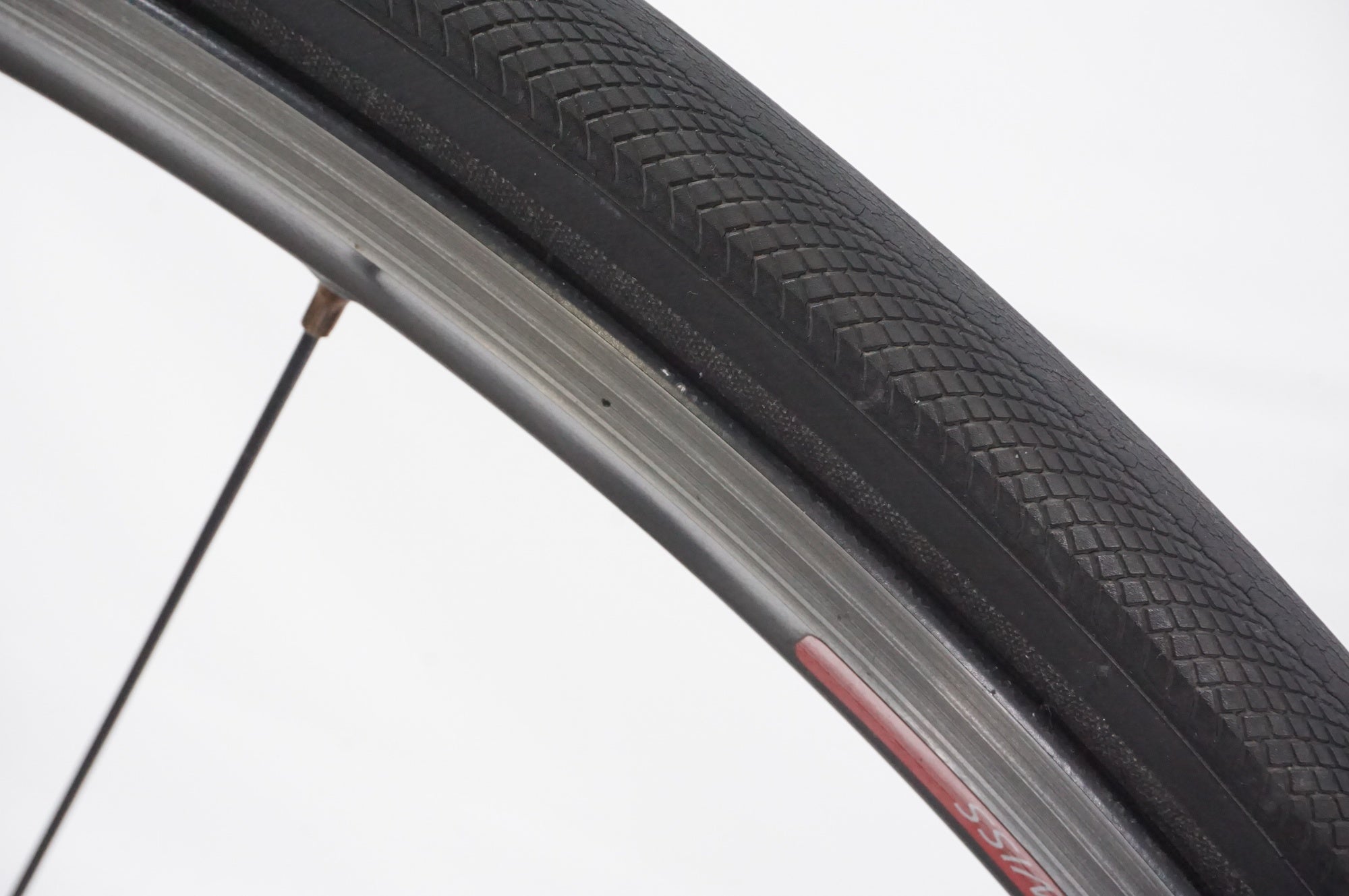 DT SWISS「ディーティースイス」R1650 ホイールセット / AKIBA店