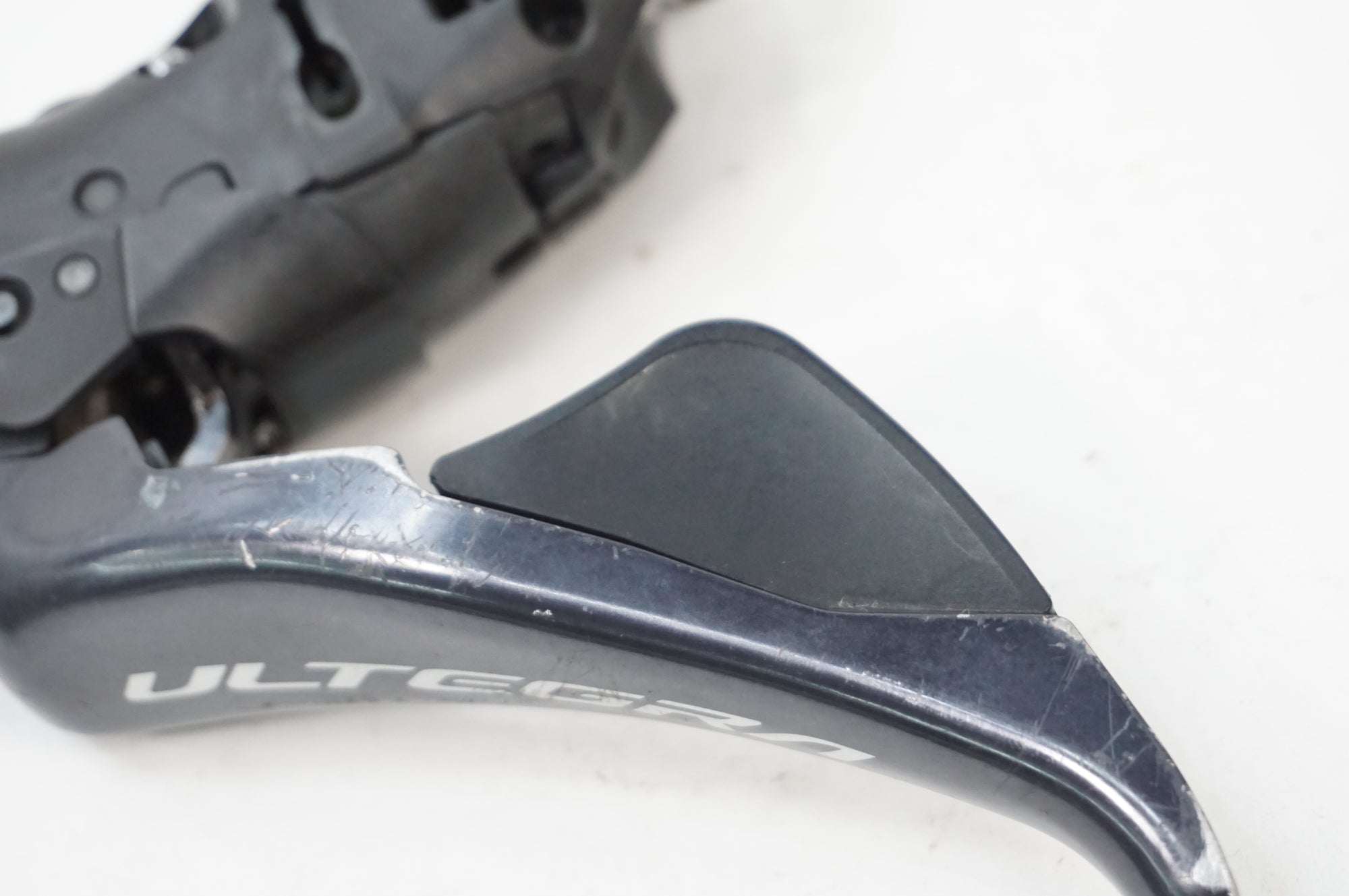 ジャンク SHIMANO 「シマノ」  ULTEGRA ST-R8025 左レバー 割れあり / 川越店