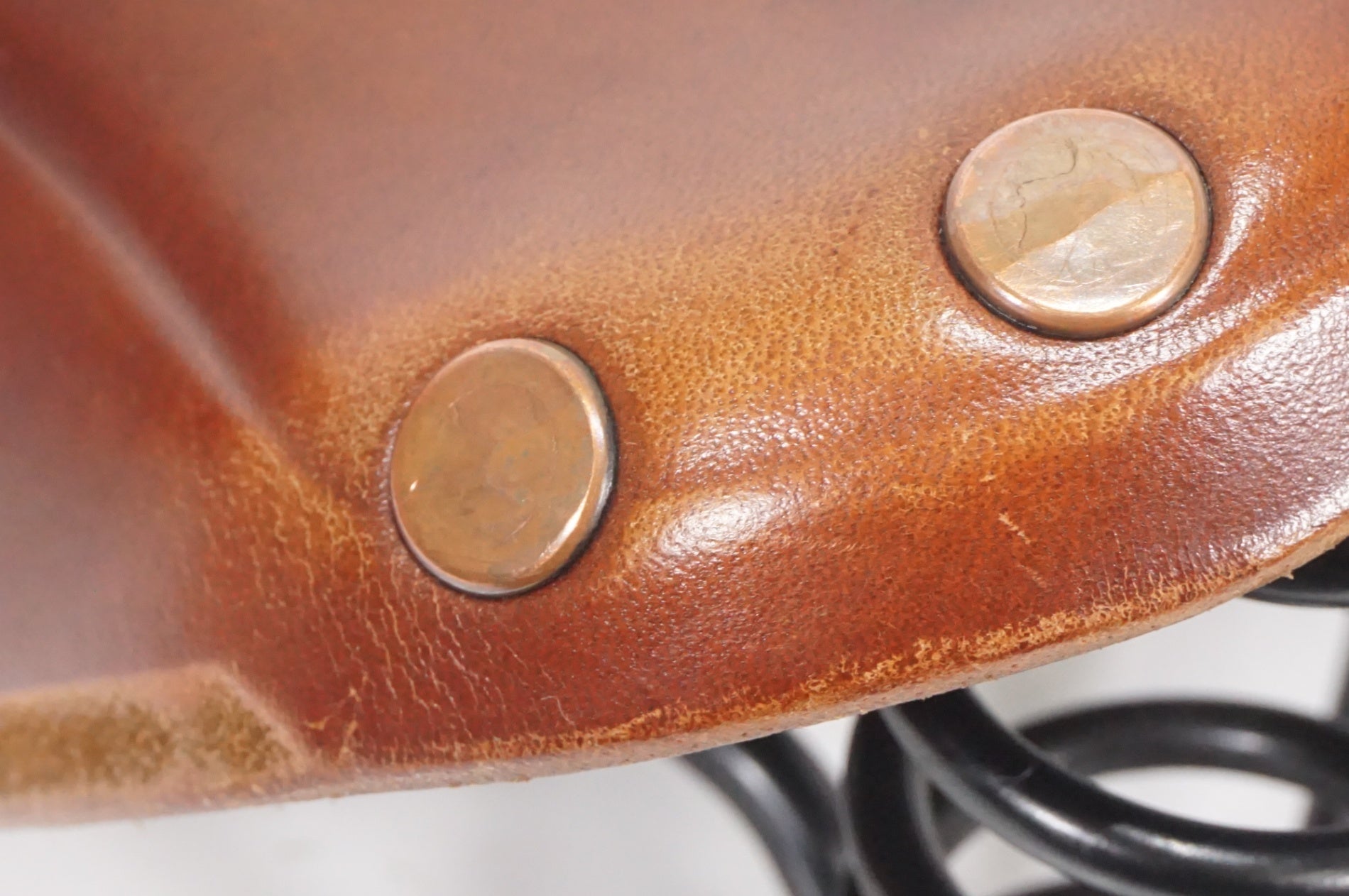 BROOKS 「ブルックス」 FLYER SPECIAL サドル / AKIBA店