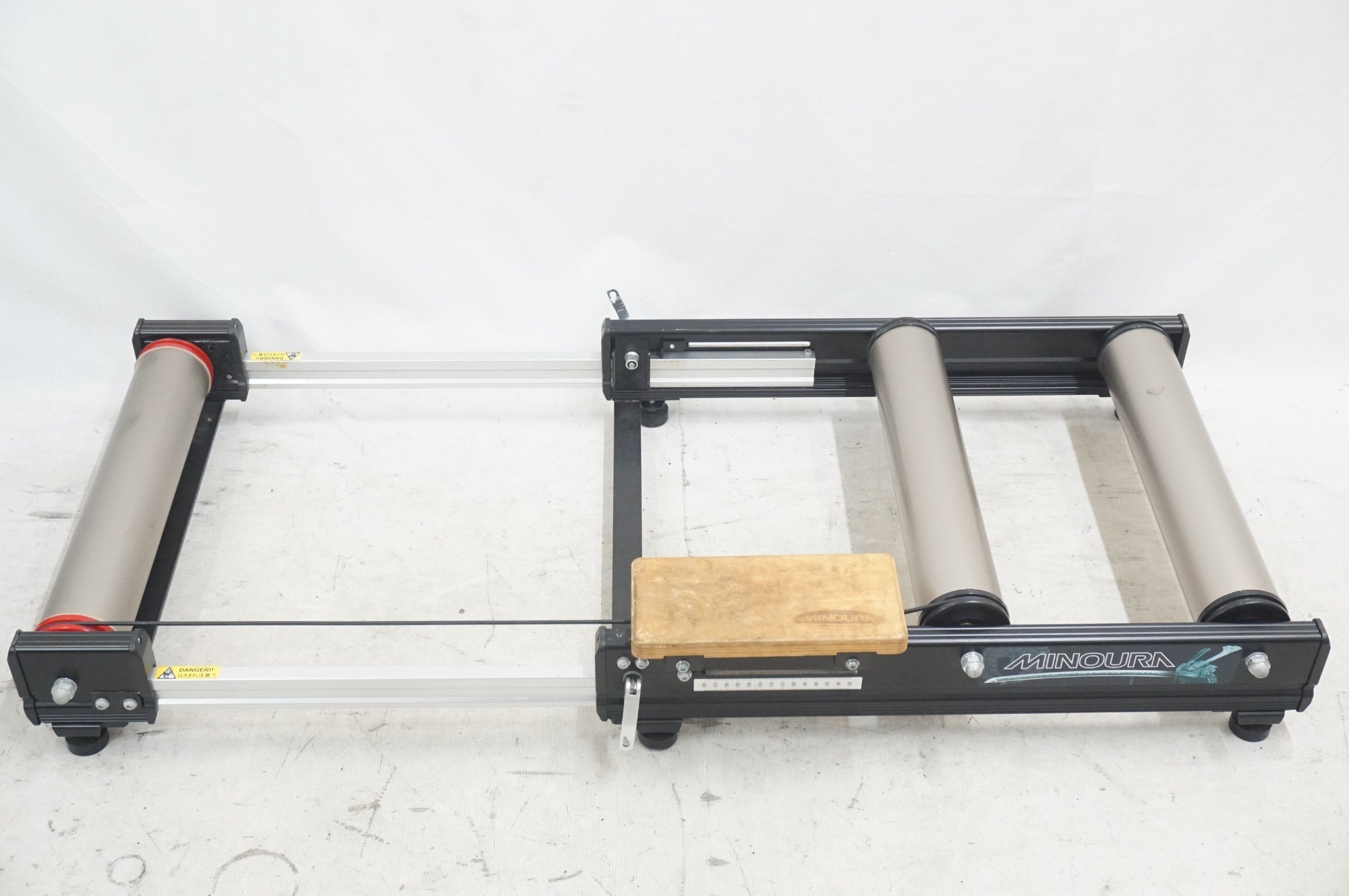 MINOURA 「ミノウラ」 モデル不明 3本ローラー / 福岡店