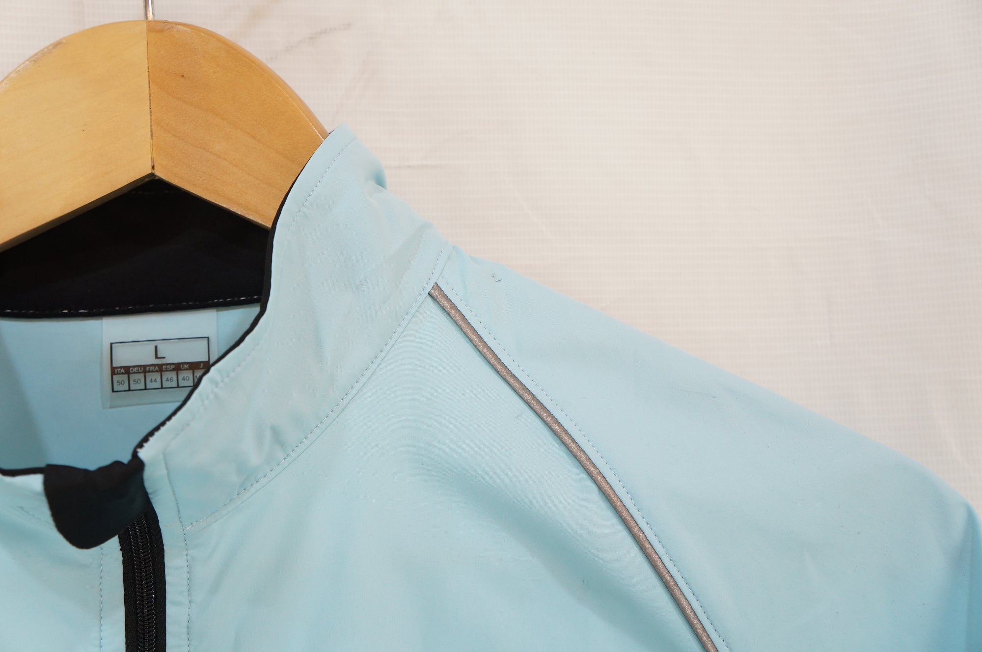 DAREVIE 「ダレビー」 Lサイズ ジャージ / バイチャリ浦和ベース